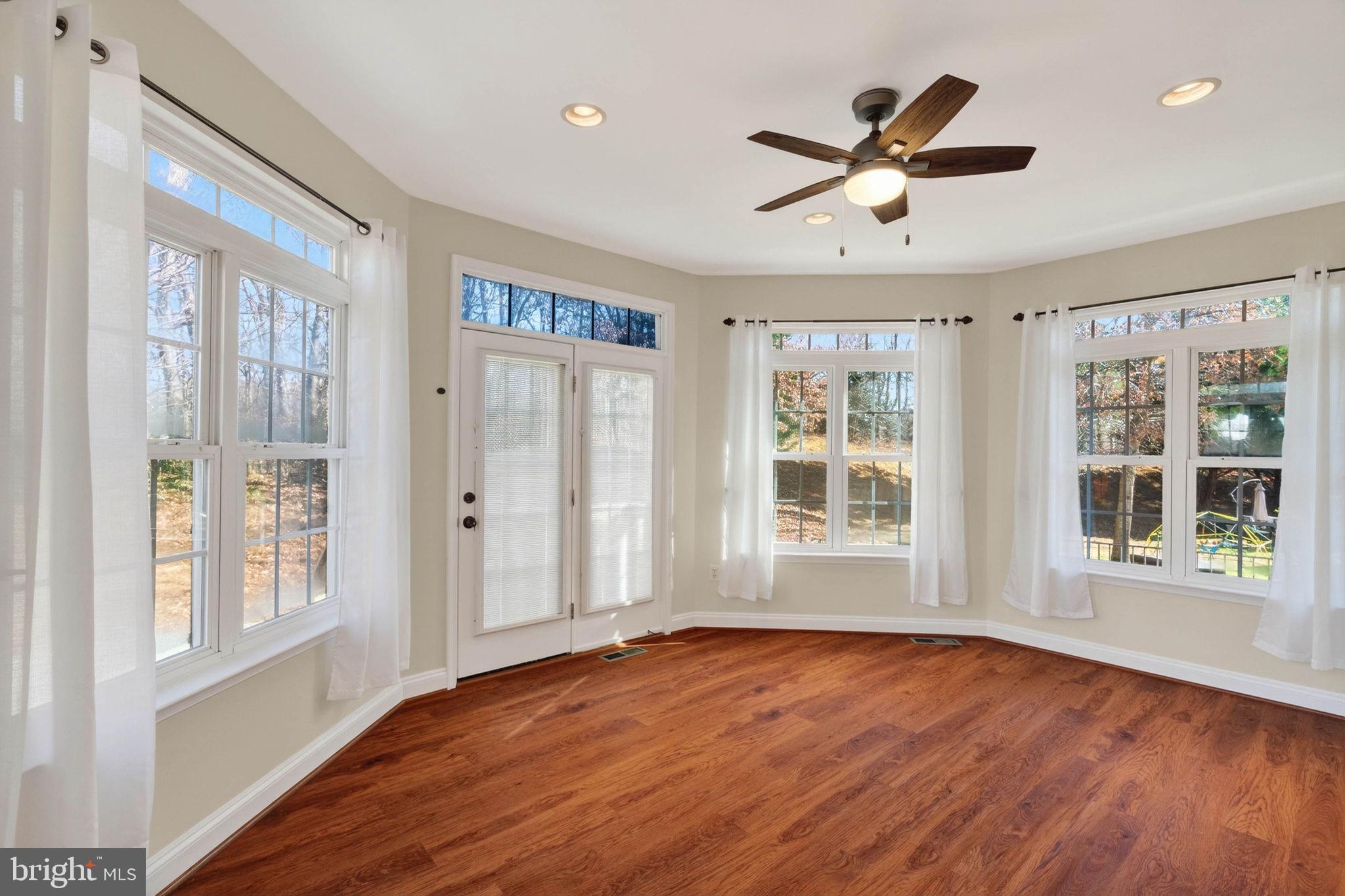 3313 LADY CATHERINE CIRCLE