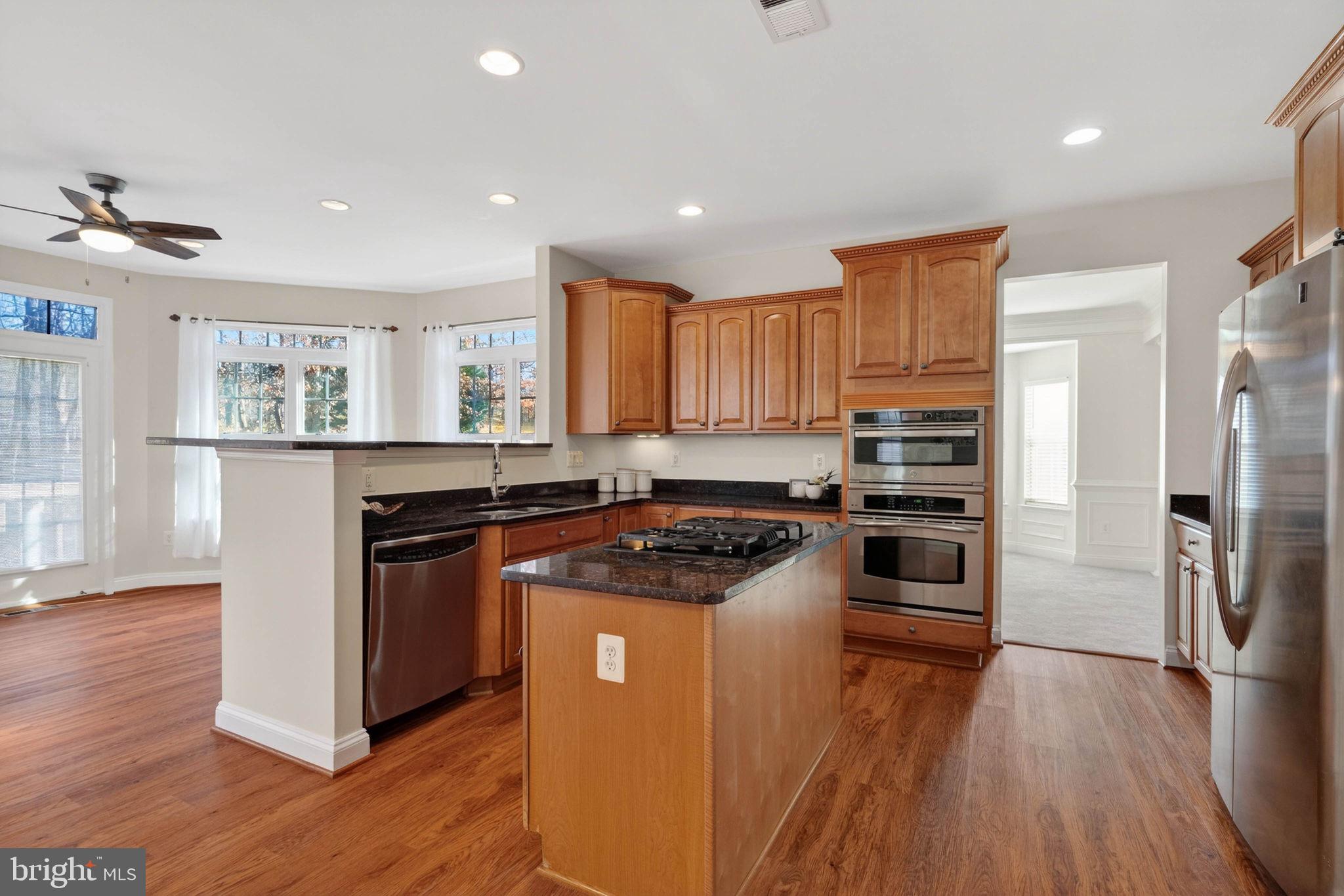 3313 LADY CATHERINE CIRCLE