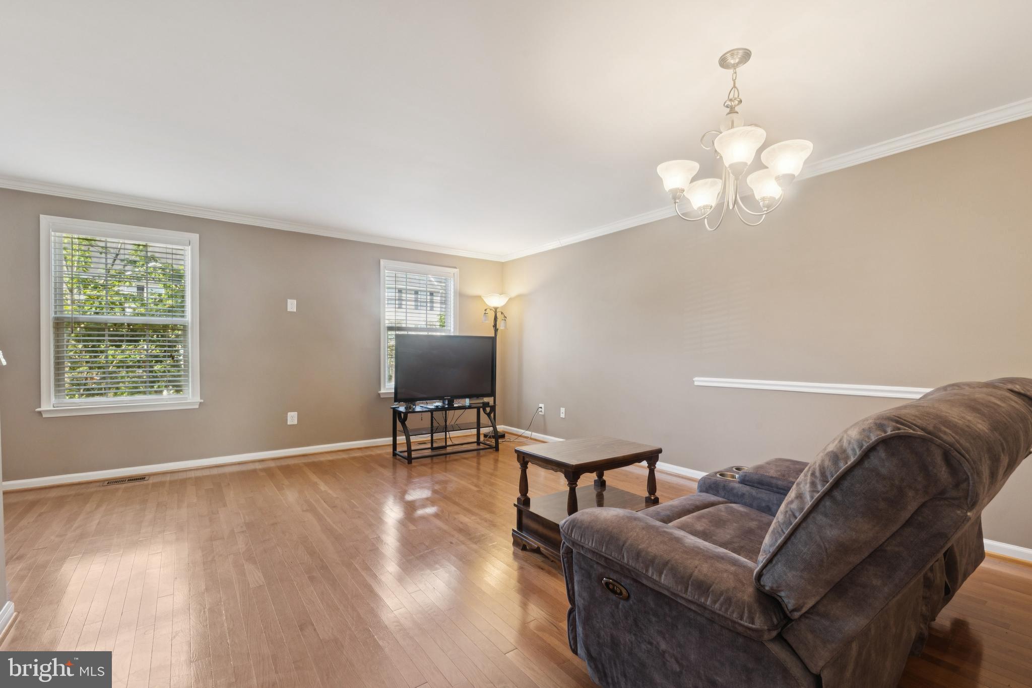 2922 TRUFFLE OAK PLACE