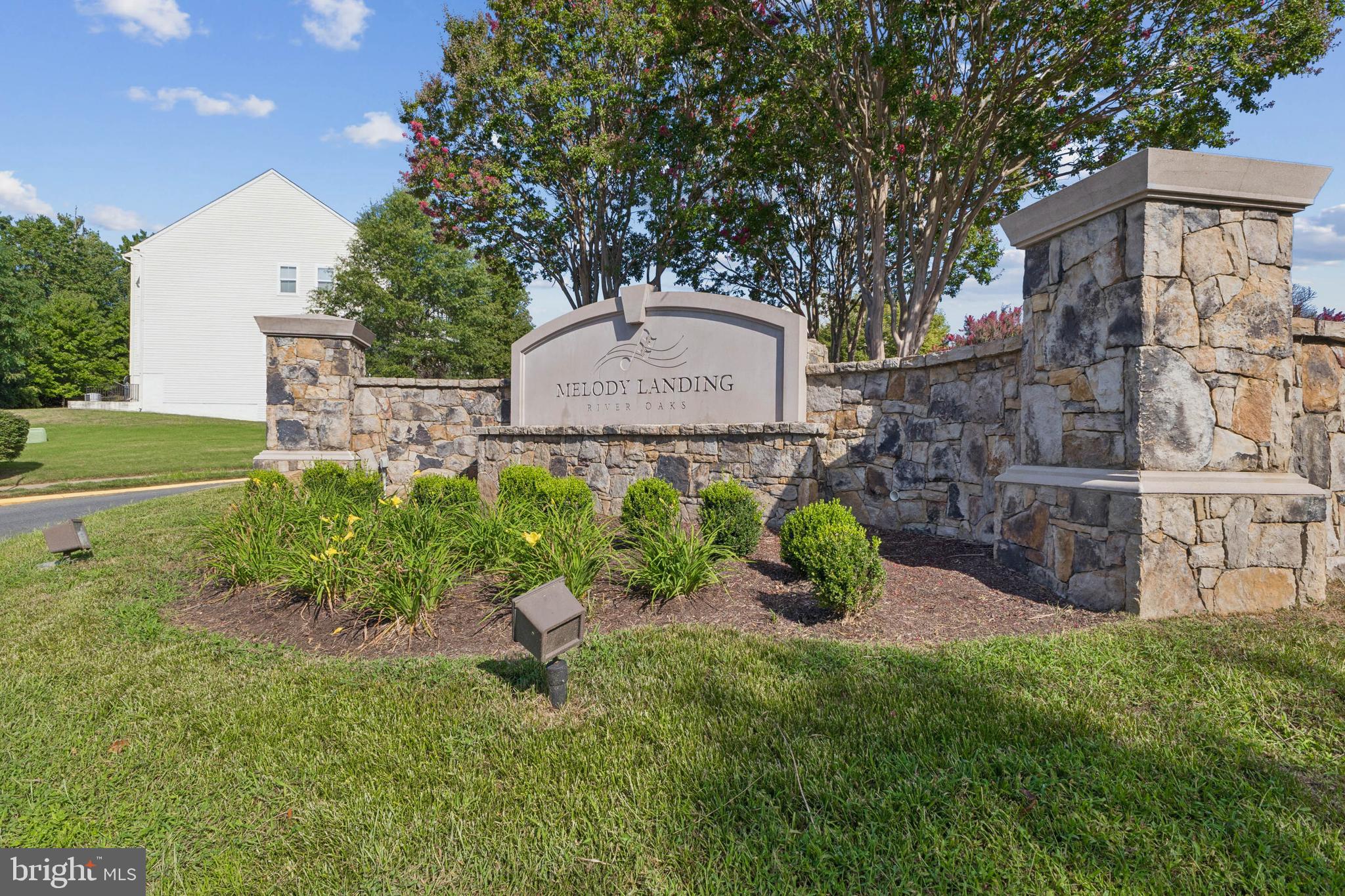 2922 TRUFFLE OAK PLACE