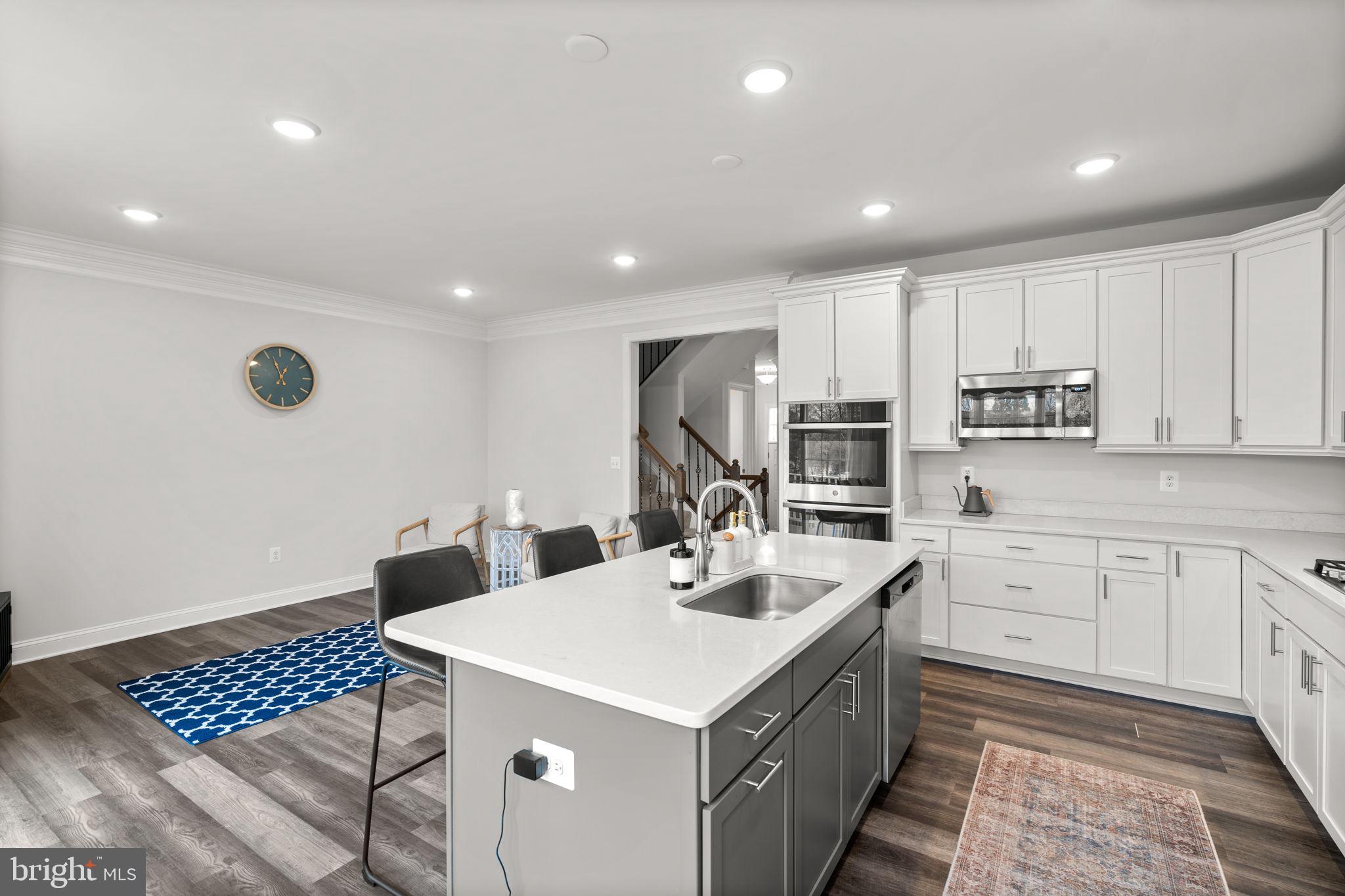 15376 BALLERINA LOOP