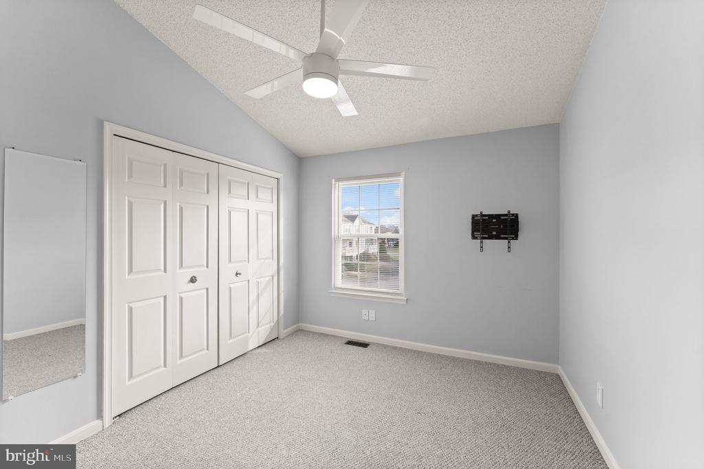 8068 STONEWALL BRIGADE COURT 204