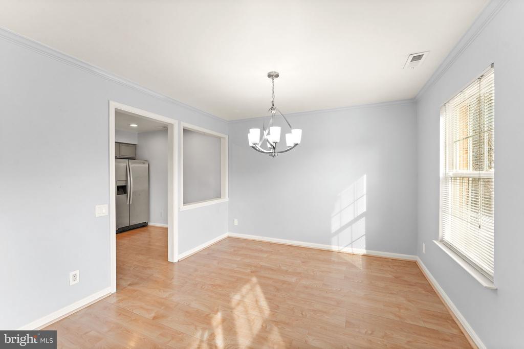 8068 STONEWALL BRIGADE COURT 204