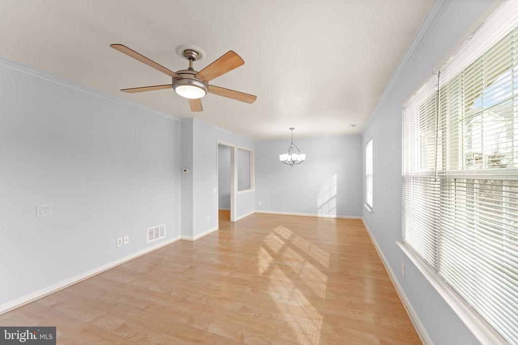 8068 STONEWALL BRIGADE COURT 204