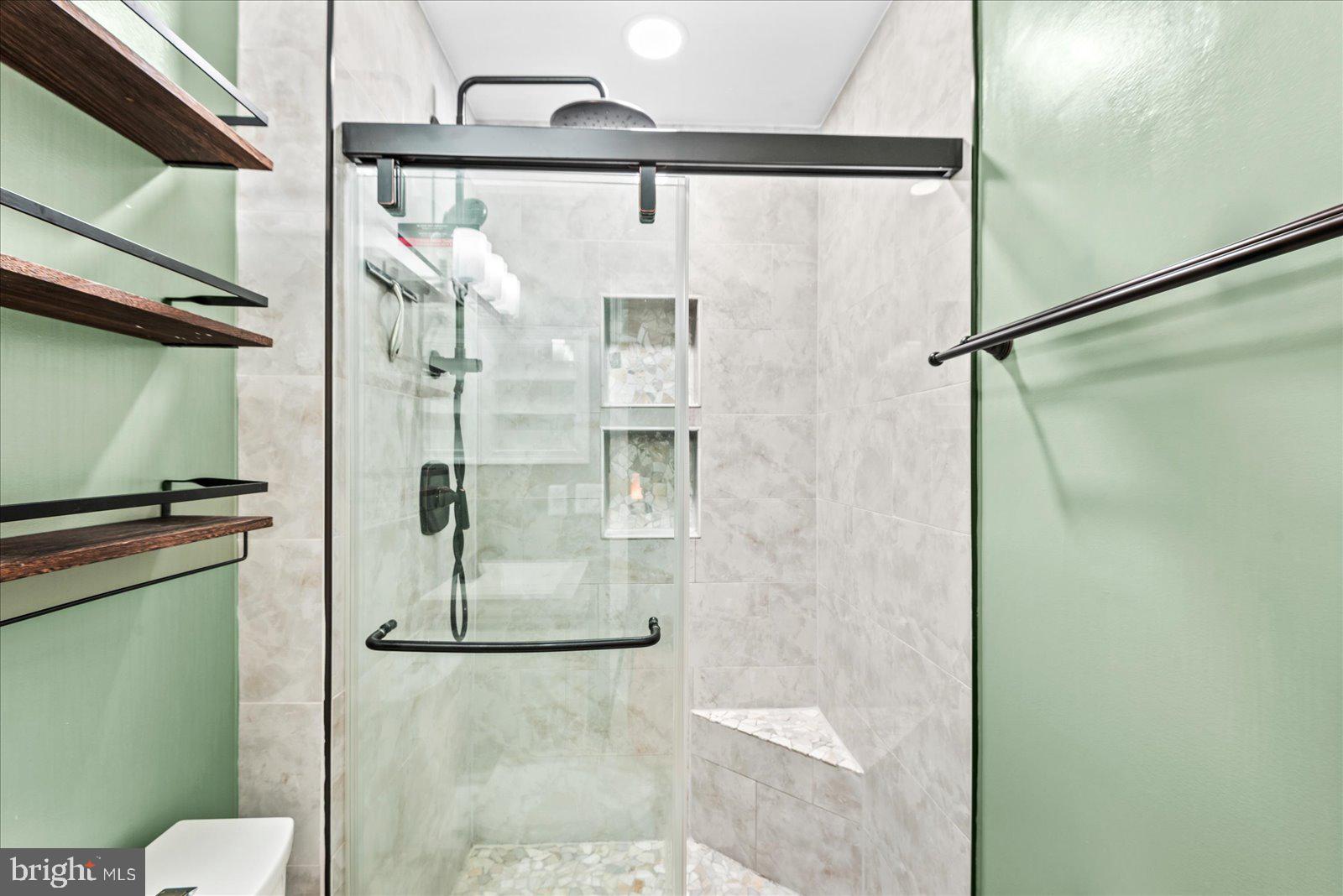 3470 LYON PARK COURT