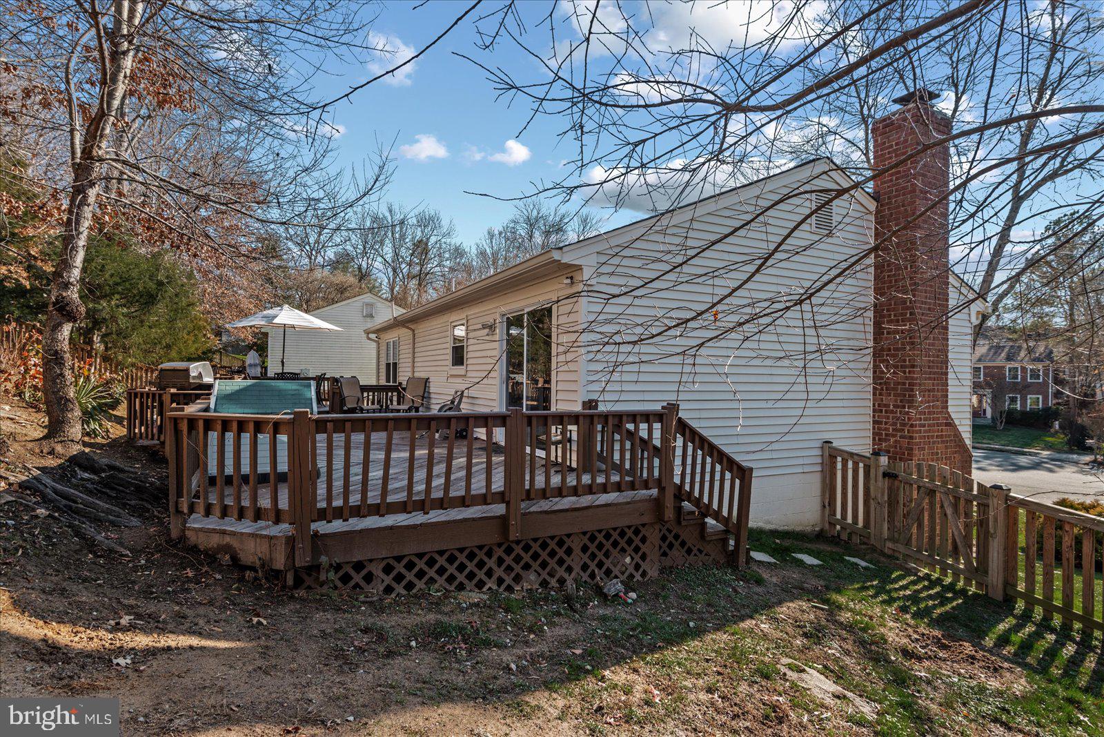 3470 LYON PARK COURT