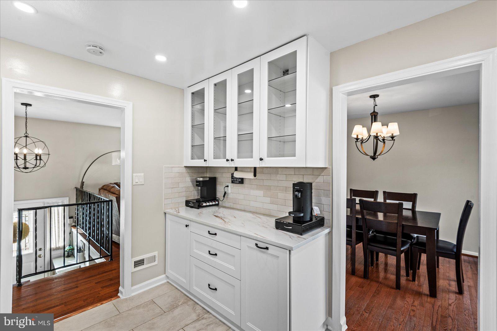 3470 LYON PARK COURT