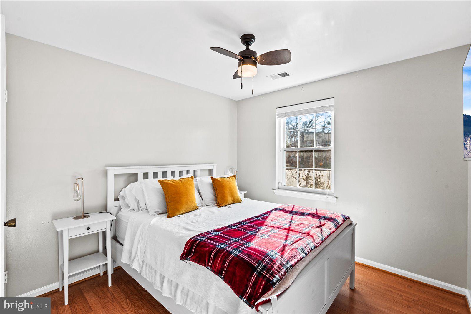 3470 LYON PARK COURT