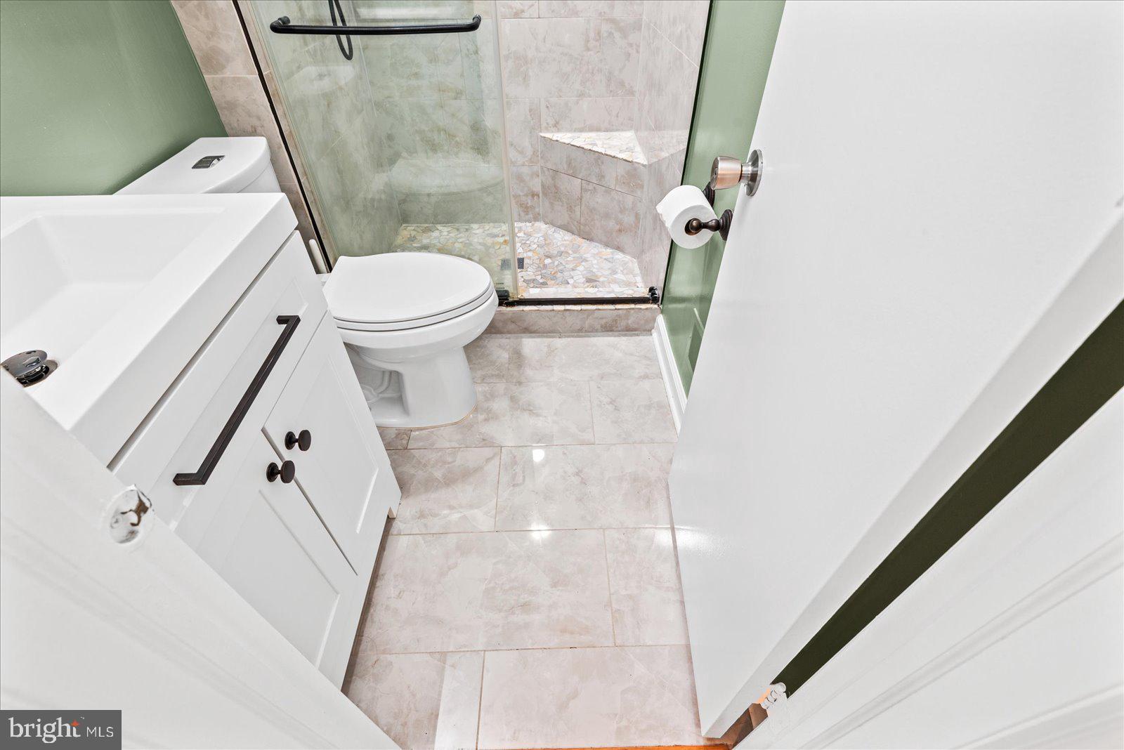 3470 LYON PARK COURT