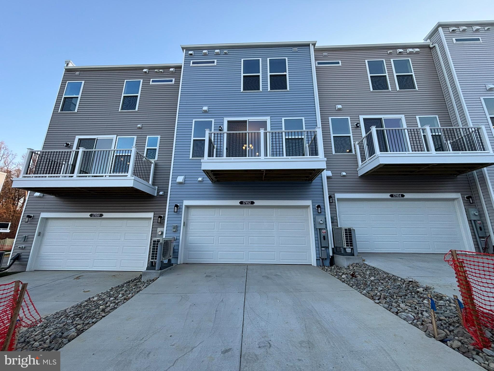 17952 ALICIA AVENUE 1