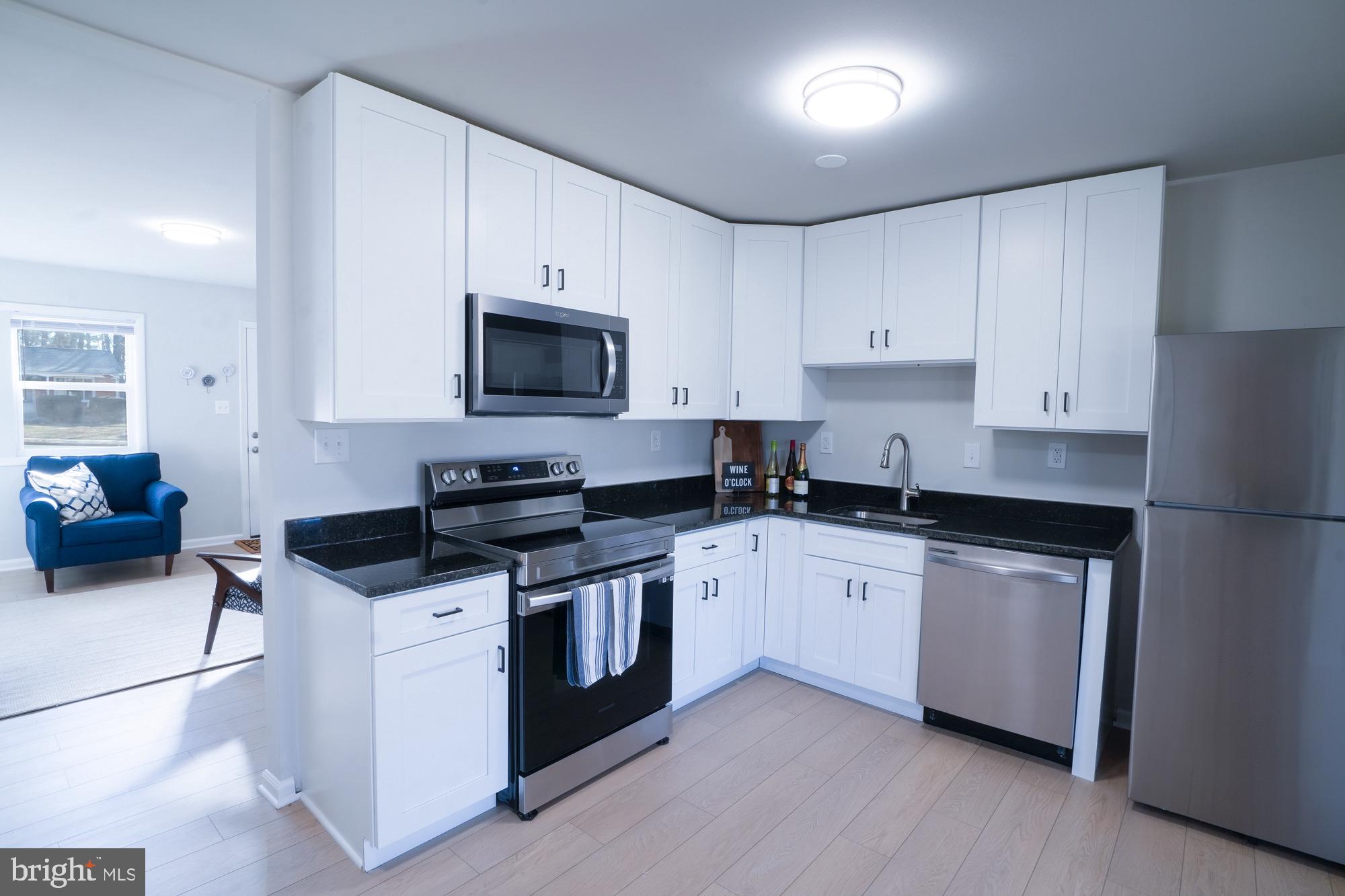 3308 BRADFORD STREET