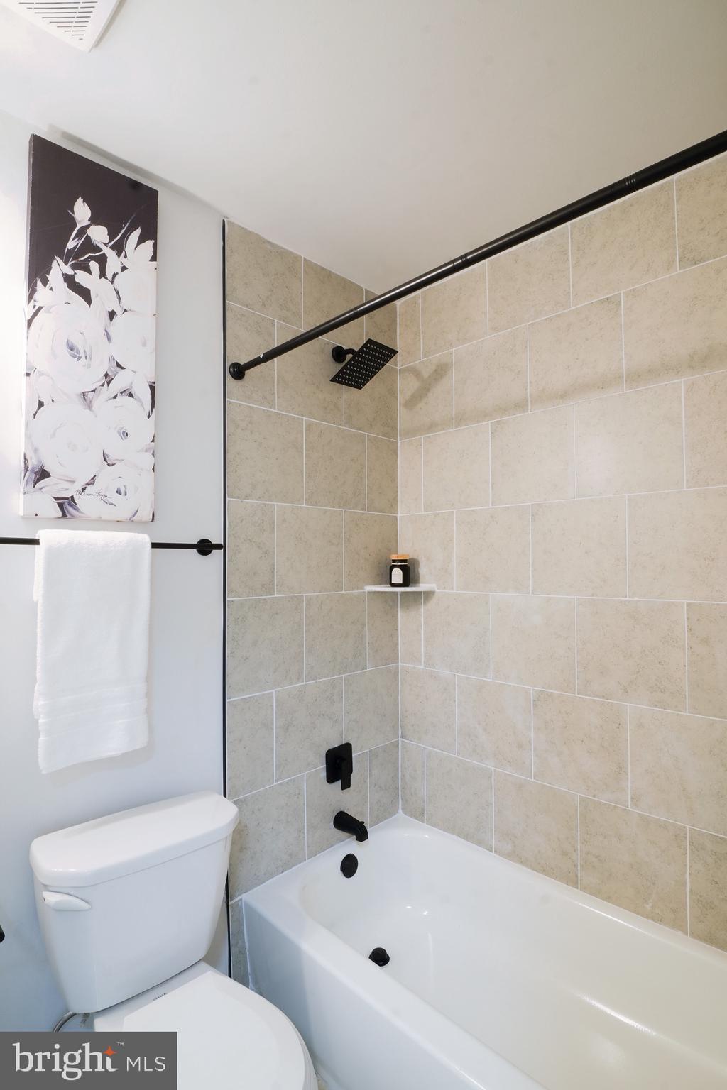 3308 BRADFORD STREET