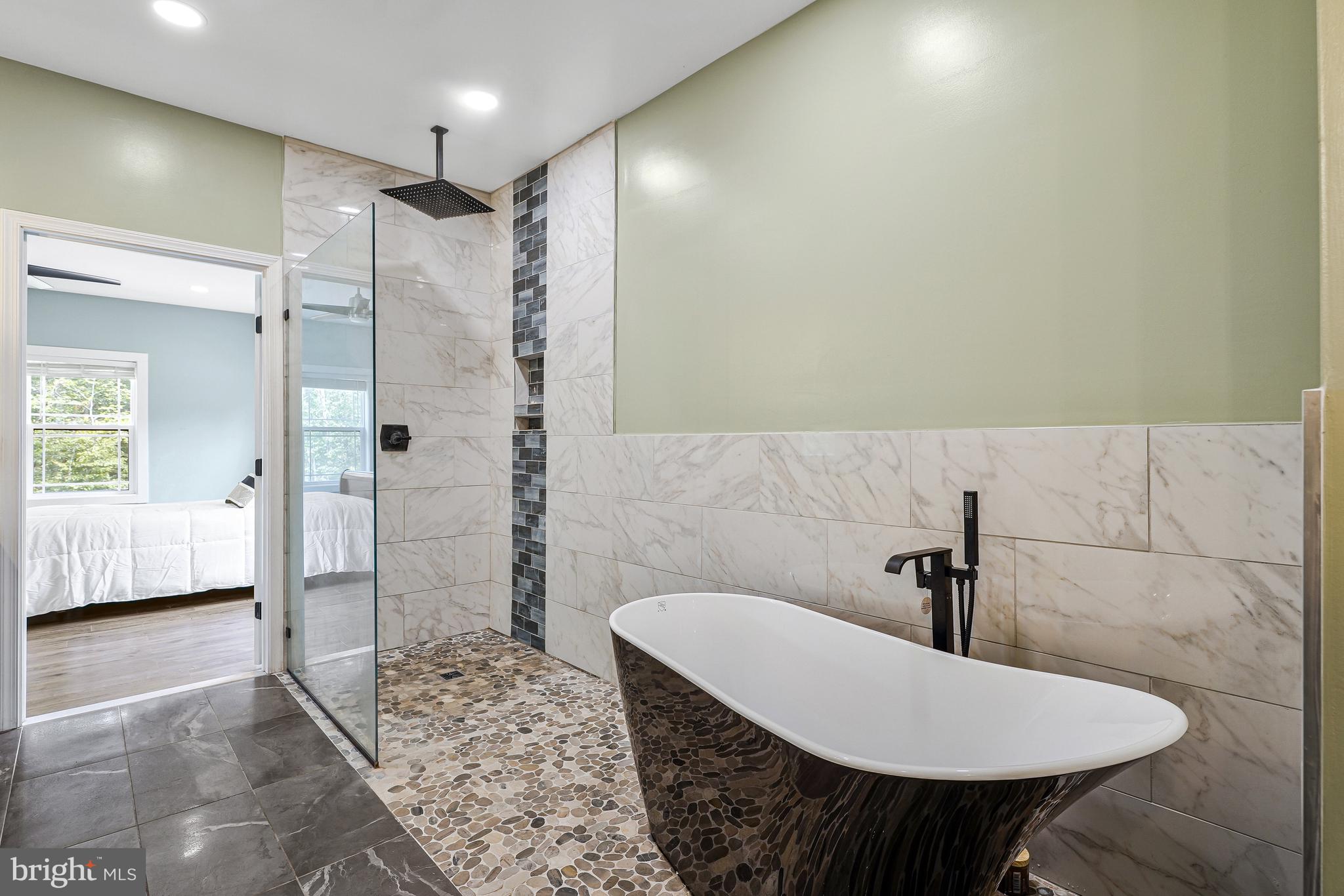 14051 HEATHERS OVERLOOK COURT