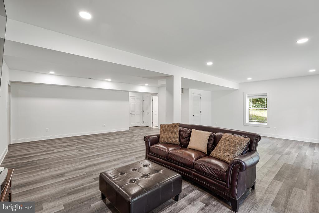 14051 HEATHERS OVERLOOK COURT