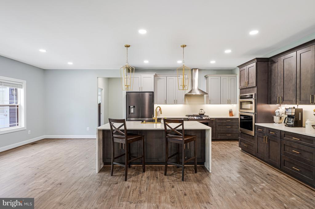 14051 HEATHERS OVERLOOK COURT