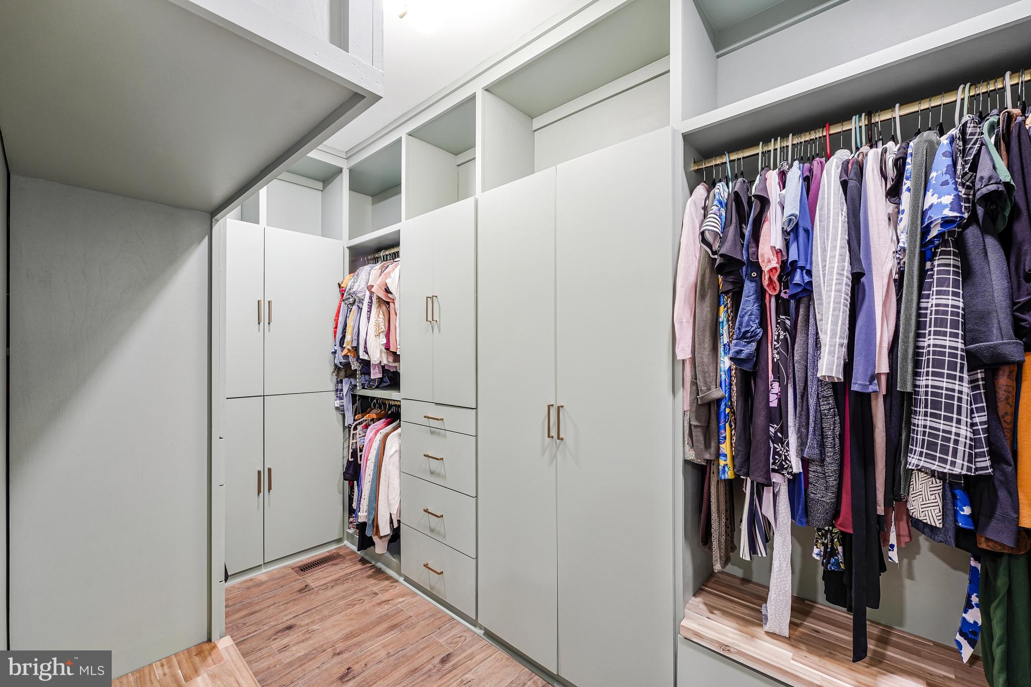 14051 HEATHERS OVERLOOK COURT