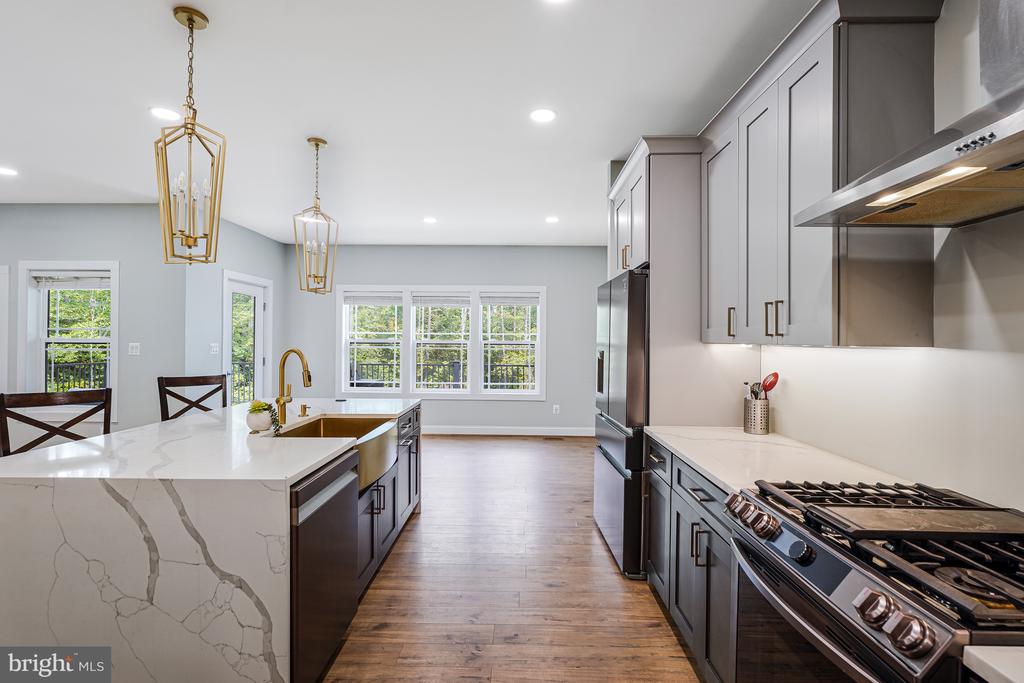 14051 HEATHERS OVERLOOK COURT