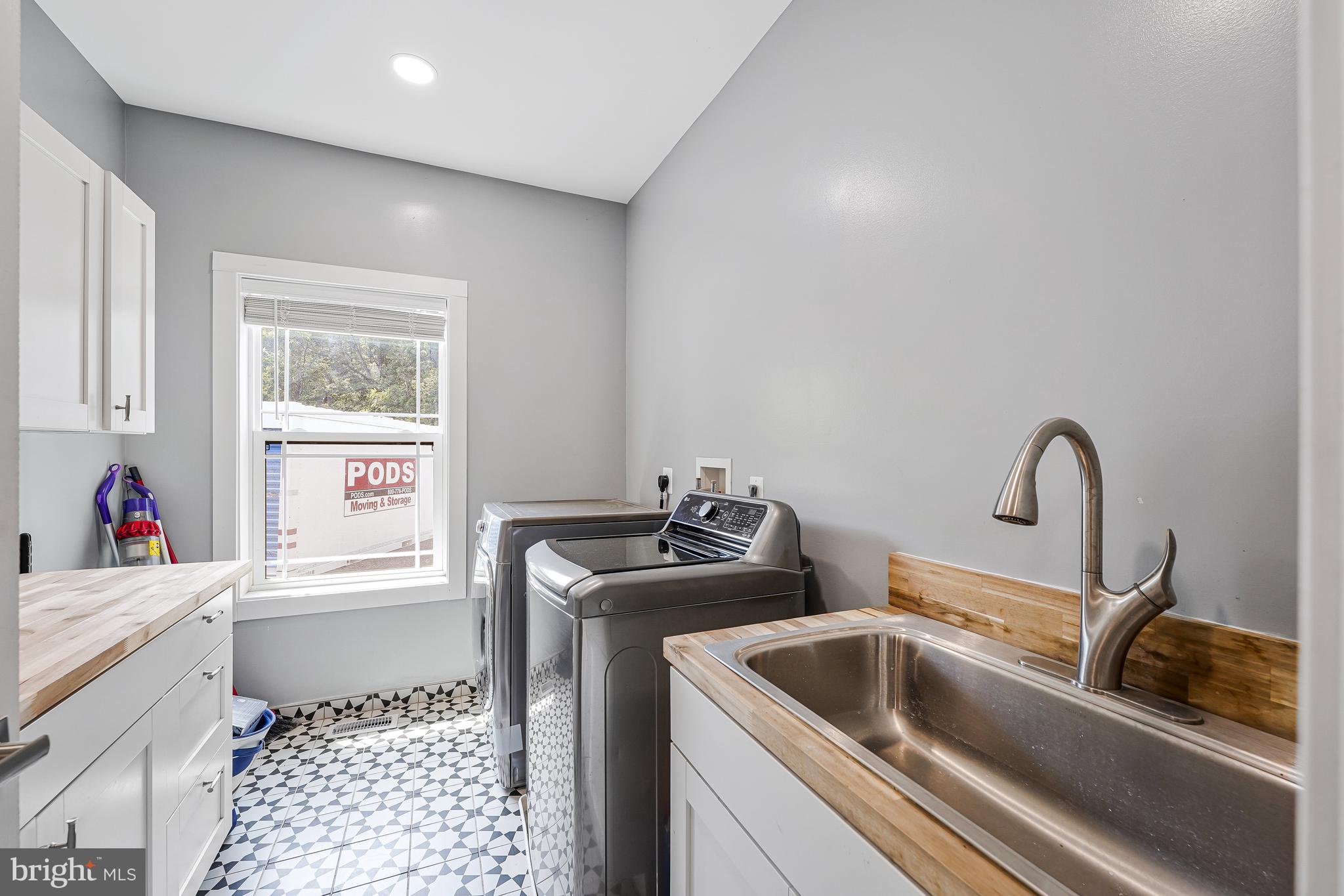 14051 HEATHERS OVERLOOK COURT