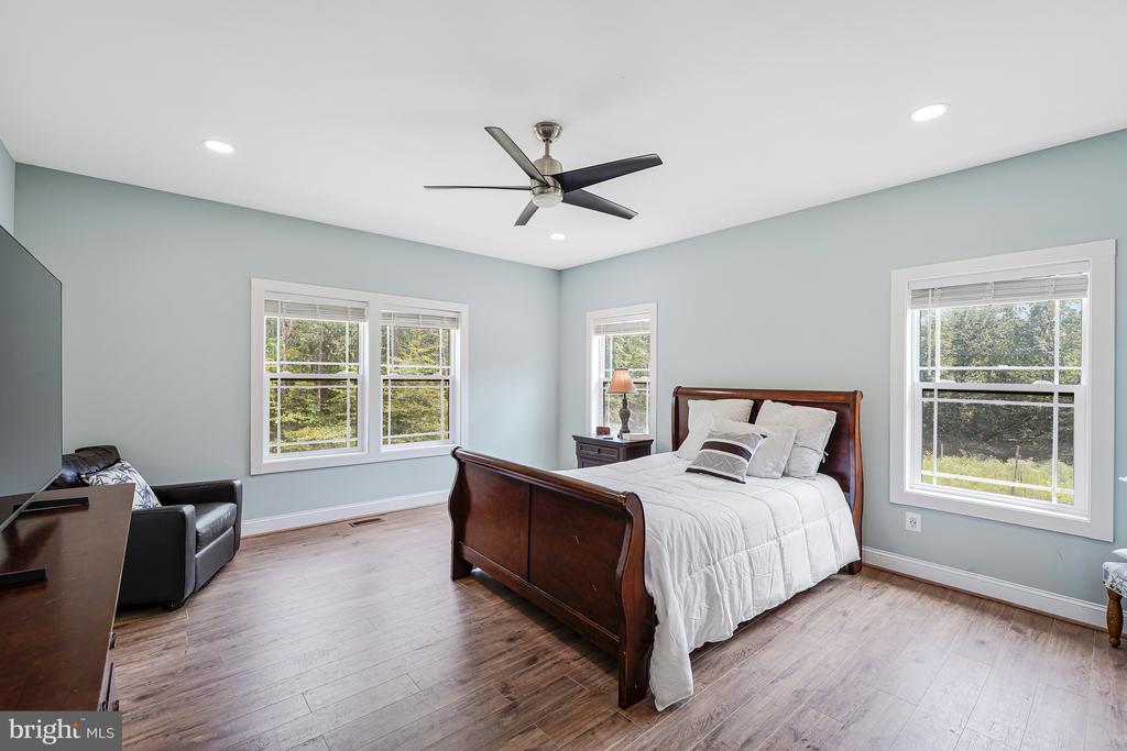 14051 HEATHERS OVERLOOK COURT