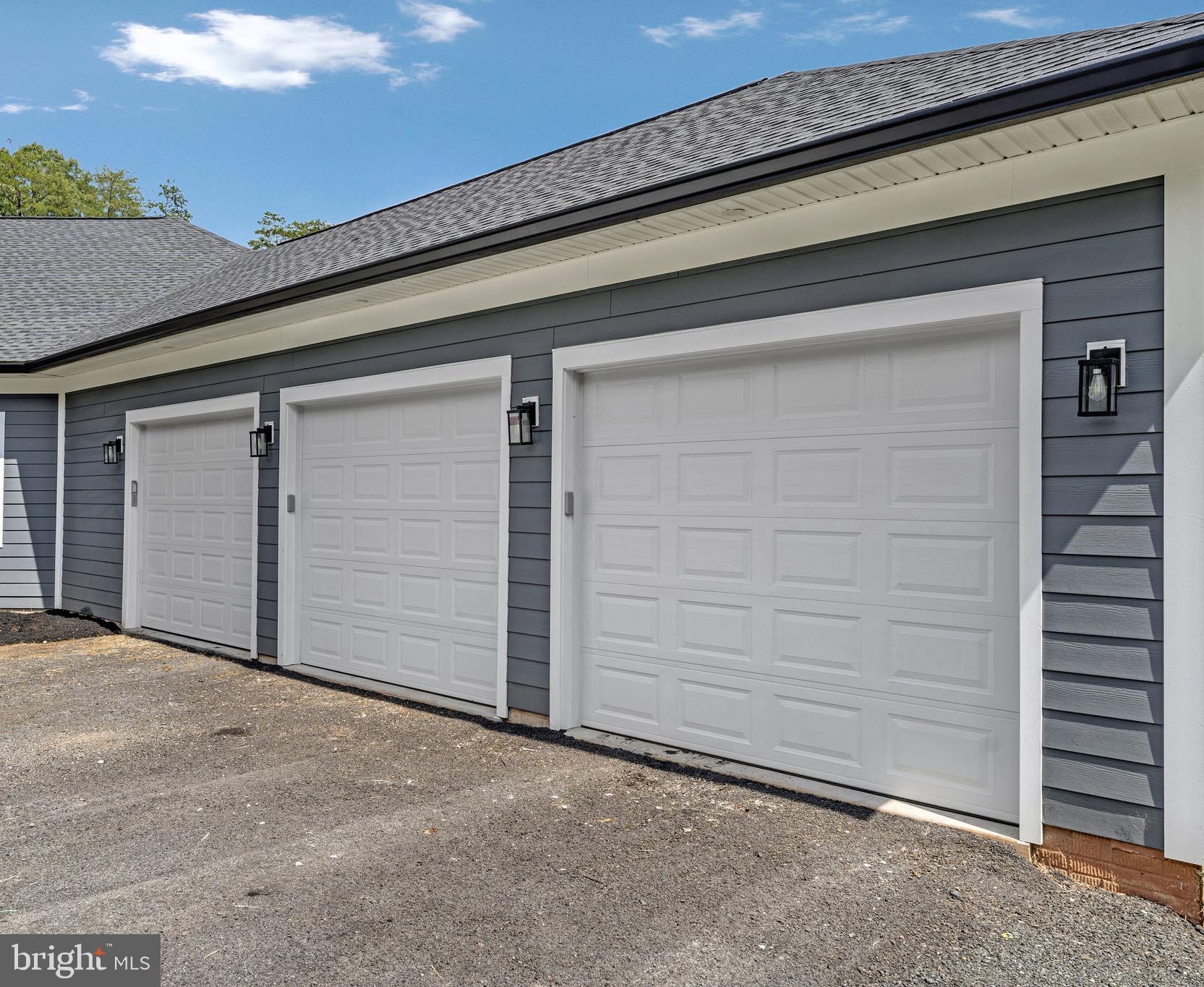 14051 HEATHERS OVERLOOK COURT