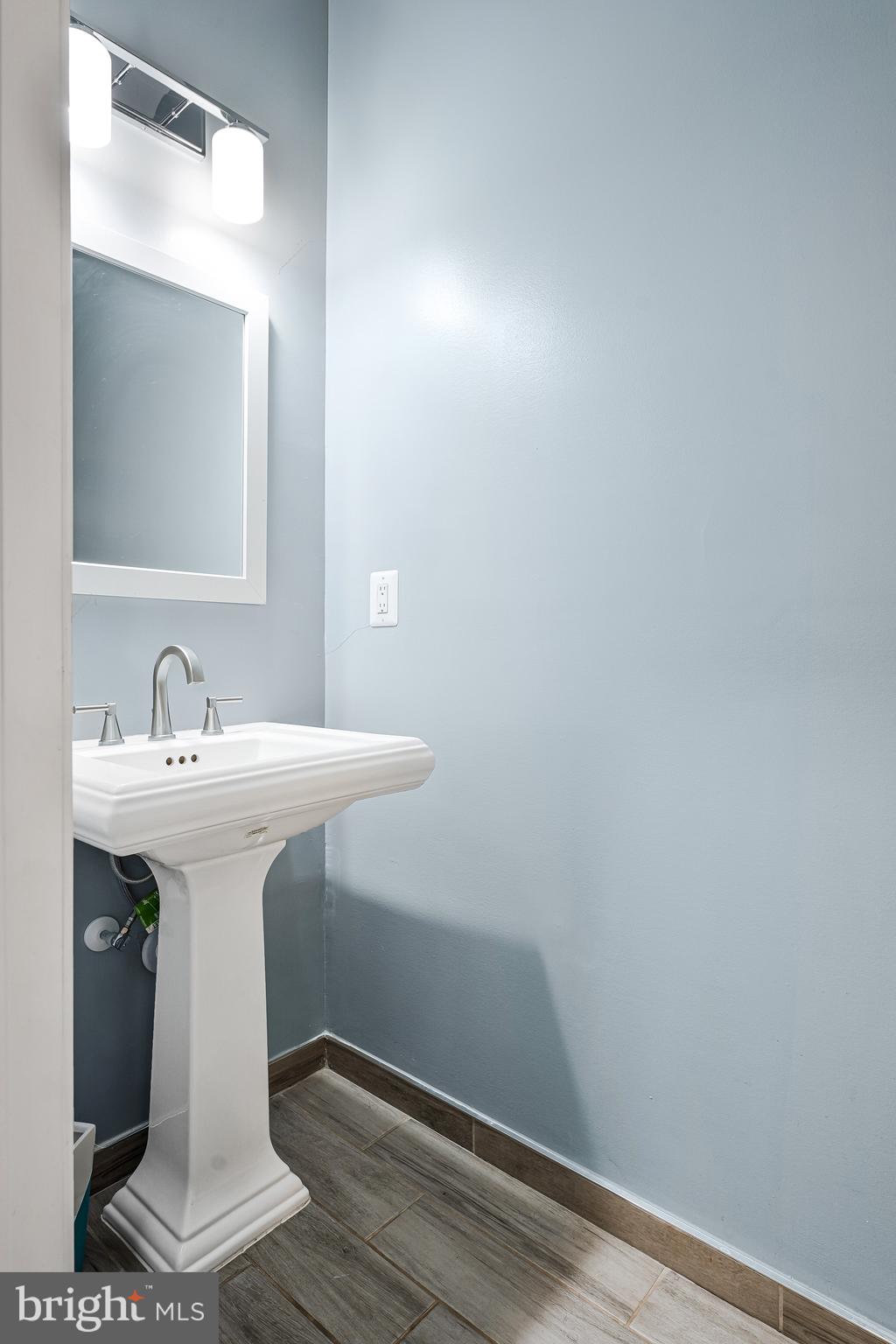 14051 HEATHERS OVERLOOK COURT