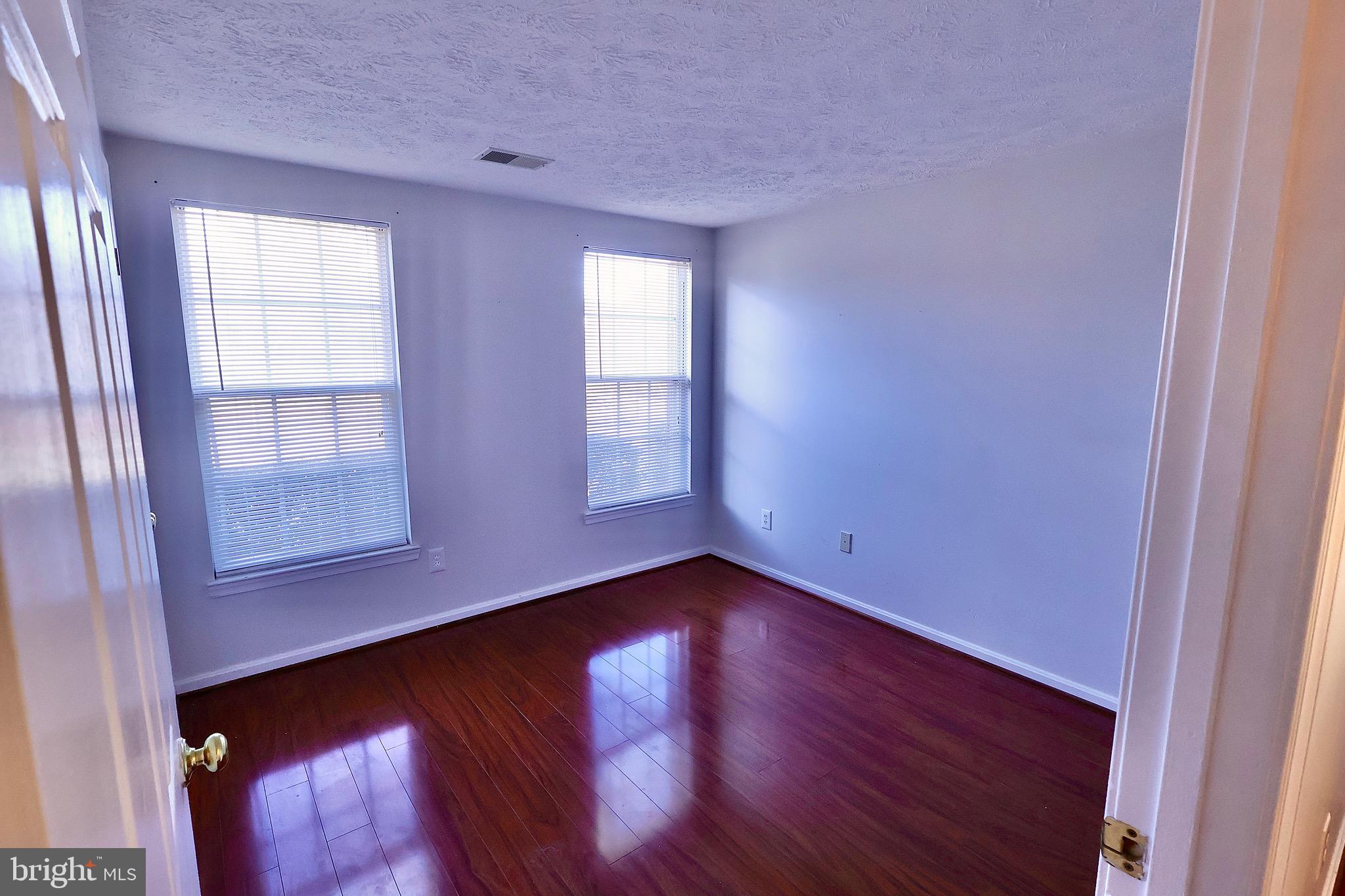 3560 SHERBROOKE CIRCLE 103