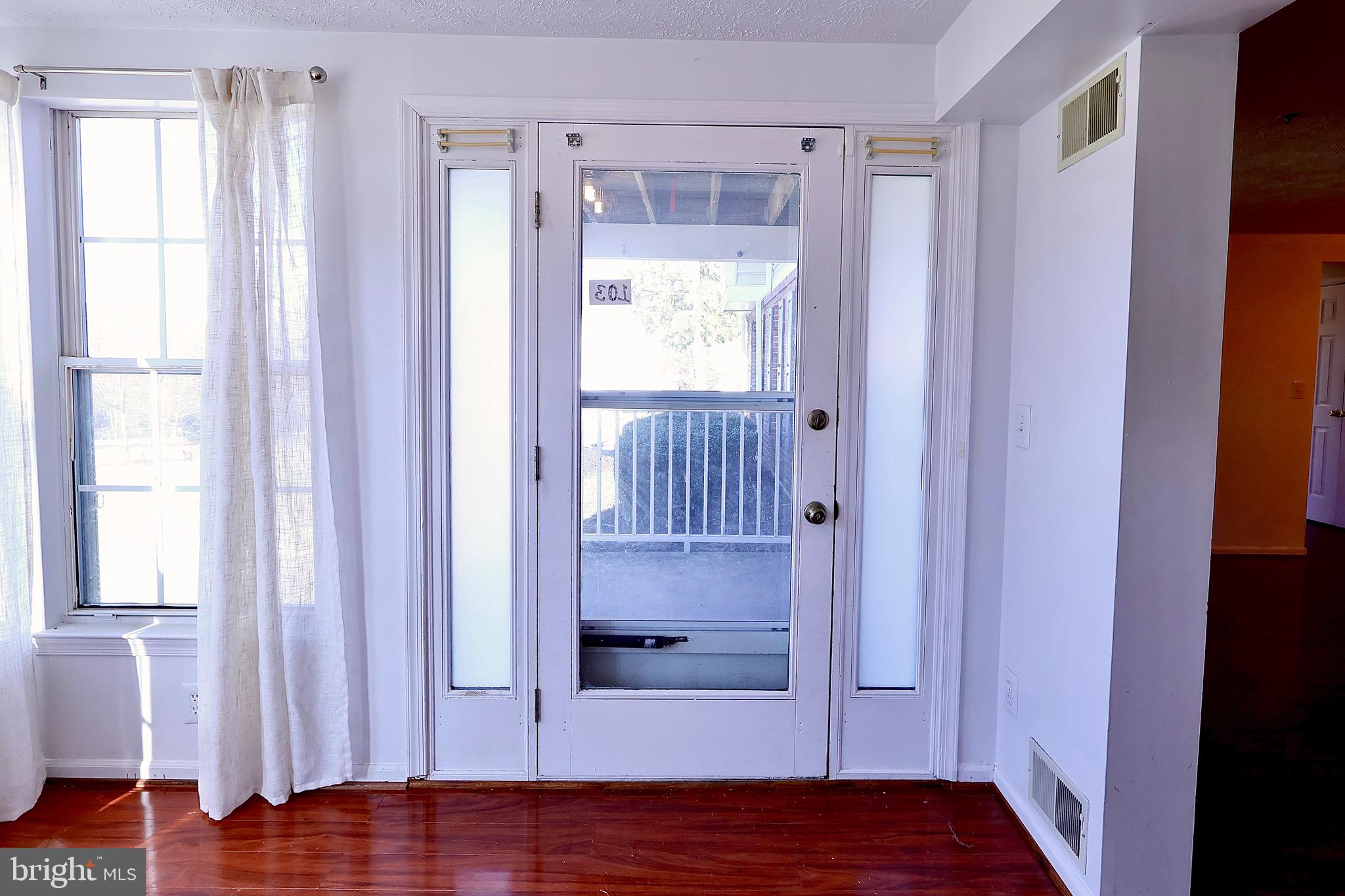 3560 SHERBROOKE CIRCLE 103