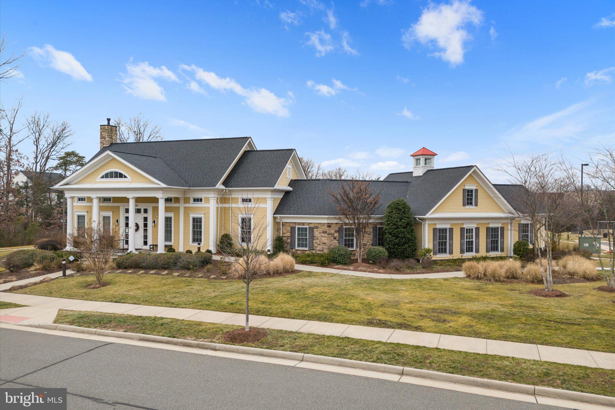 7861 CULLODEN CREST LANE