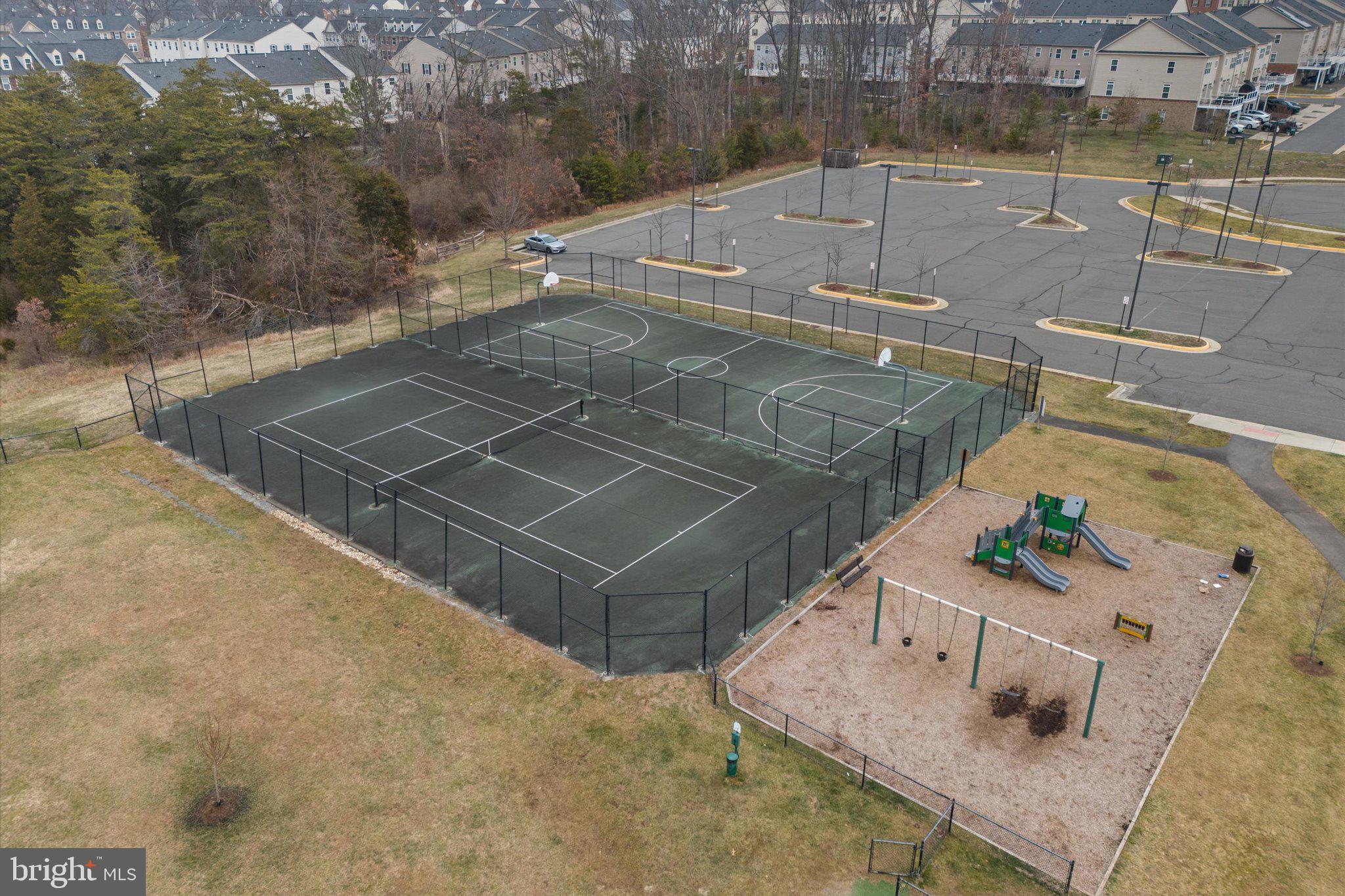 7861 CULLODEN CREST LANE