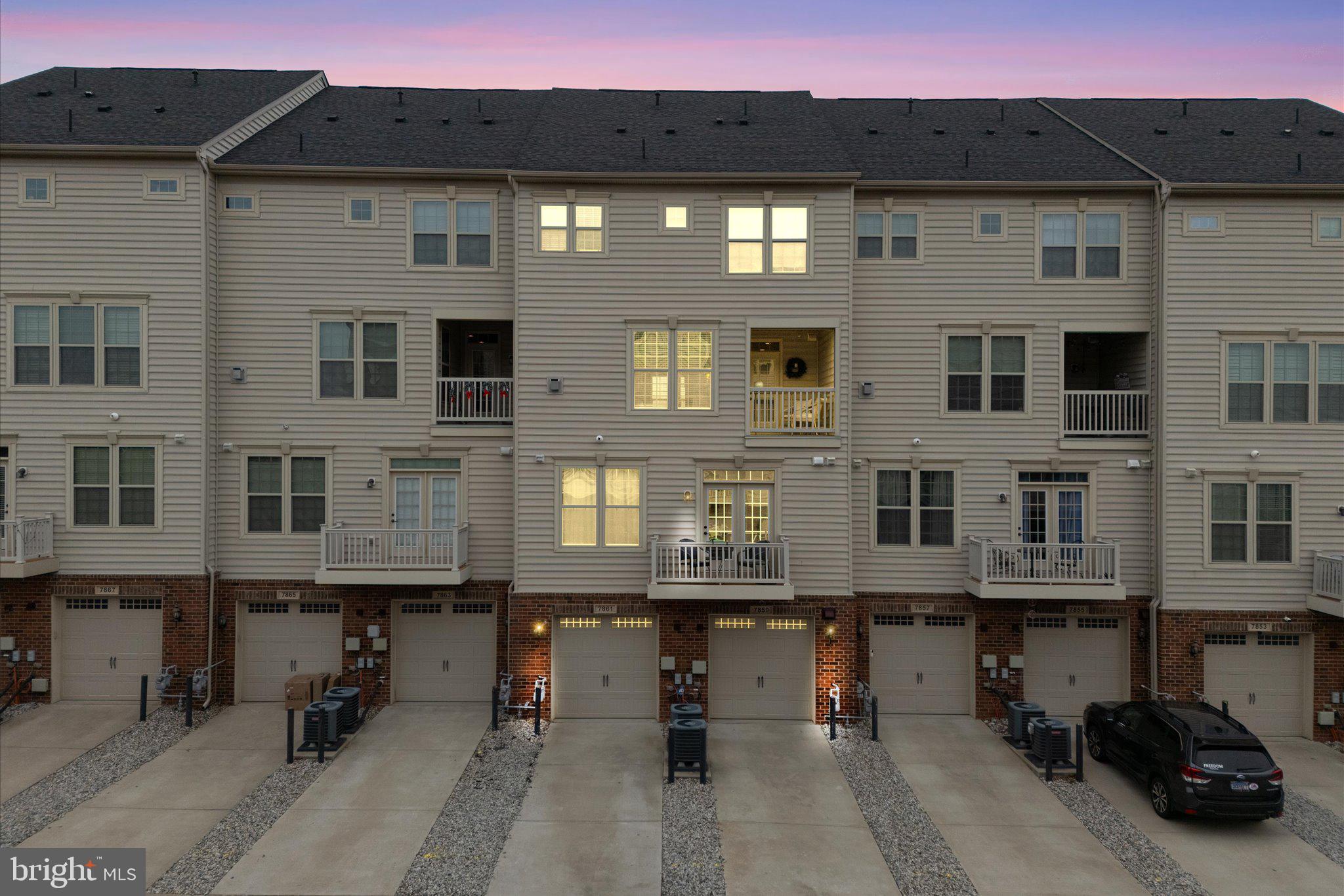 7861 CULLODEN CREST LANE