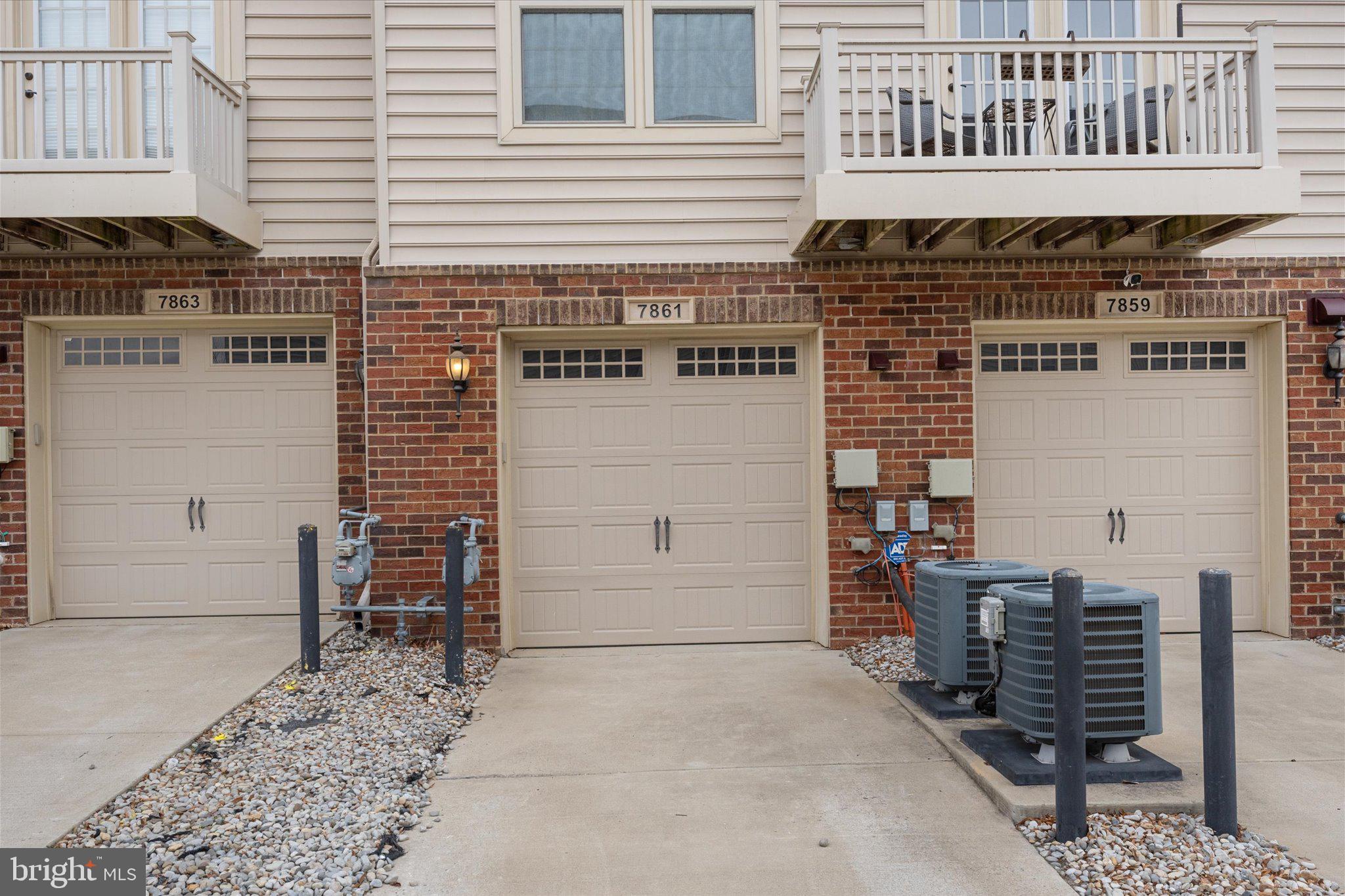 7861 CULLODEN CREST LANE