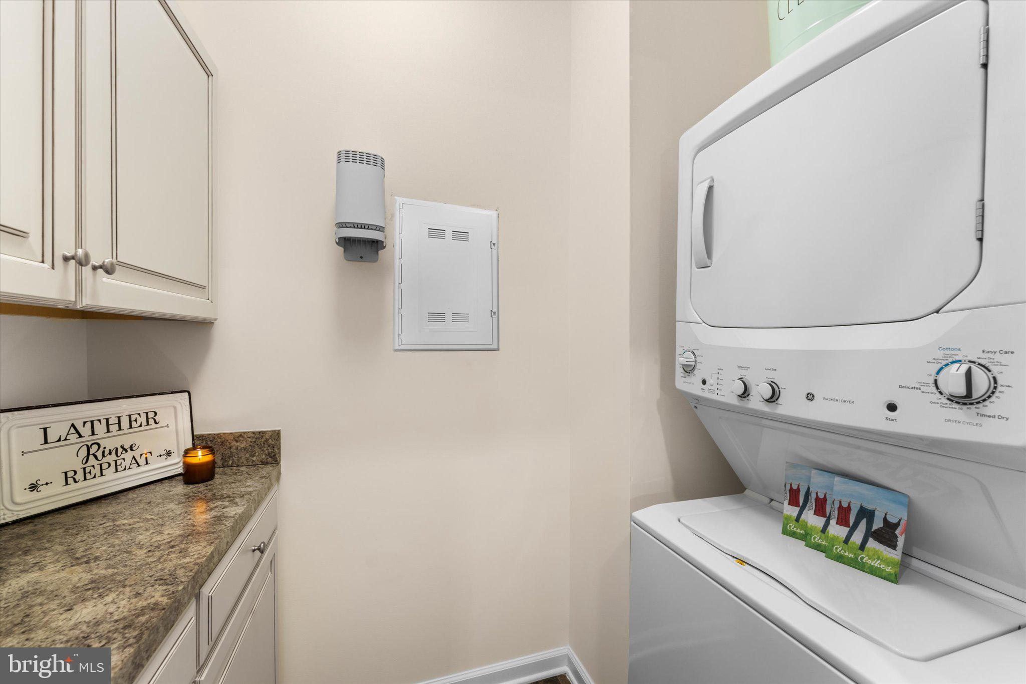 7861 CULLODEN CREST LANE