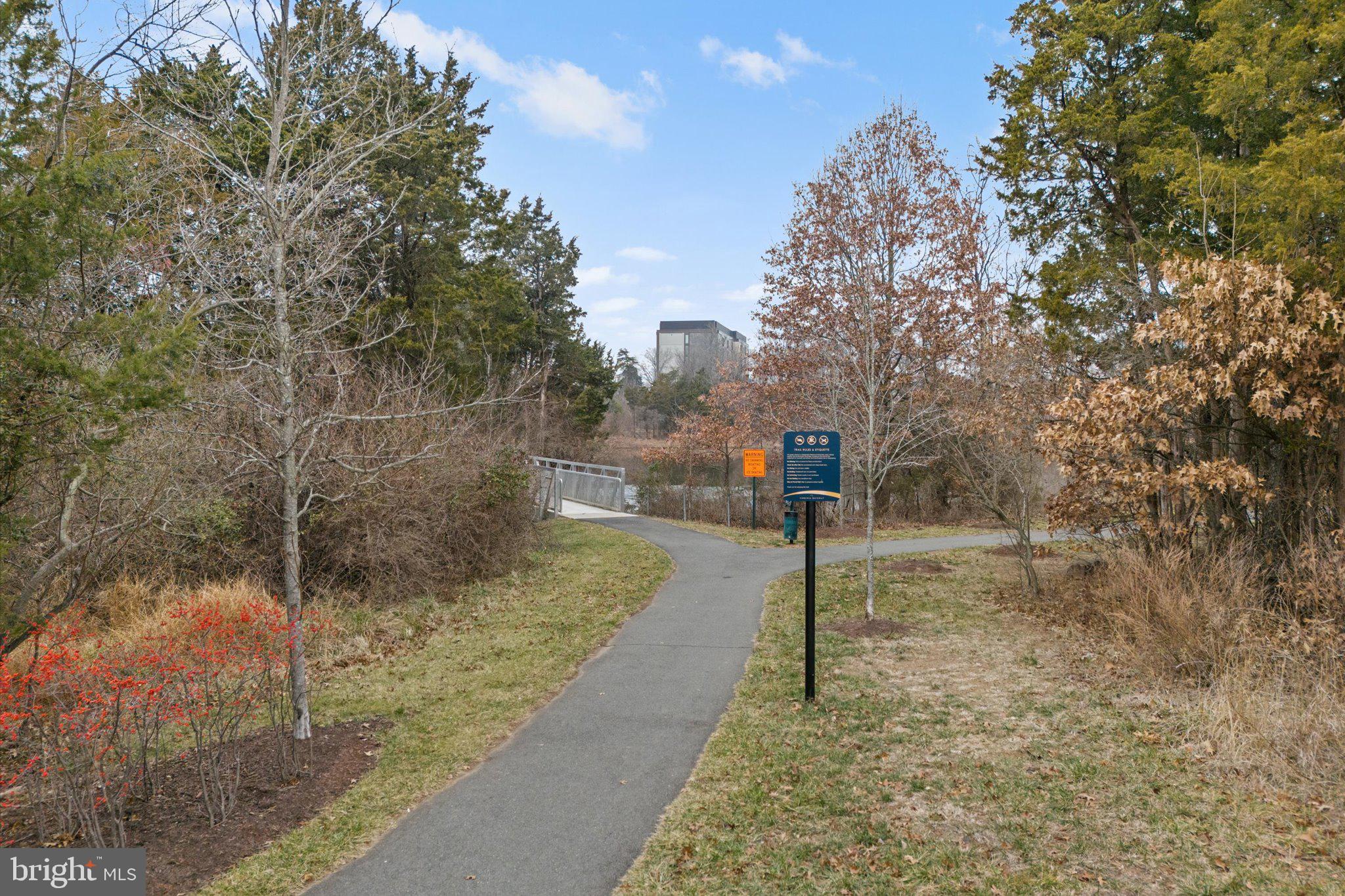 7861 CULLODEN CREST LANE