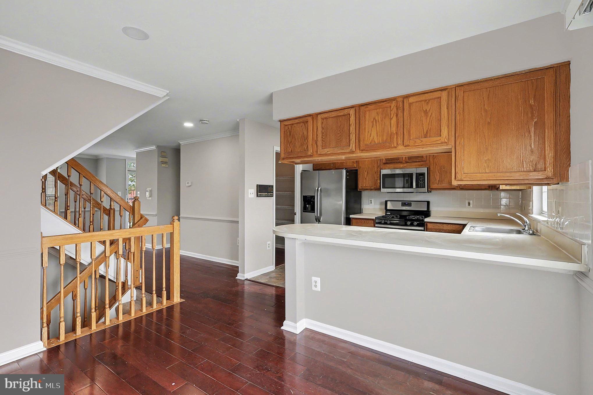 2003 PADDLE BOAT LANE