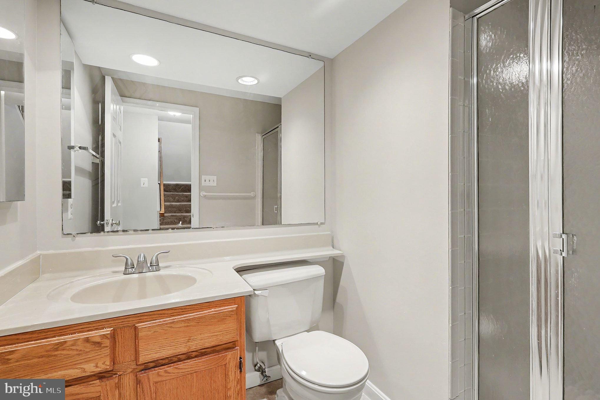 2003 PADDLE BOAT LANE