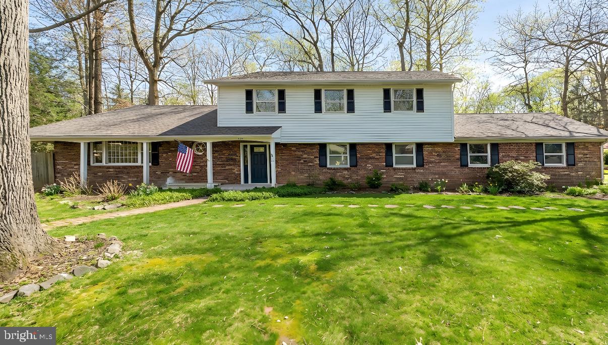 3234 RIVERVIEW DRIVE