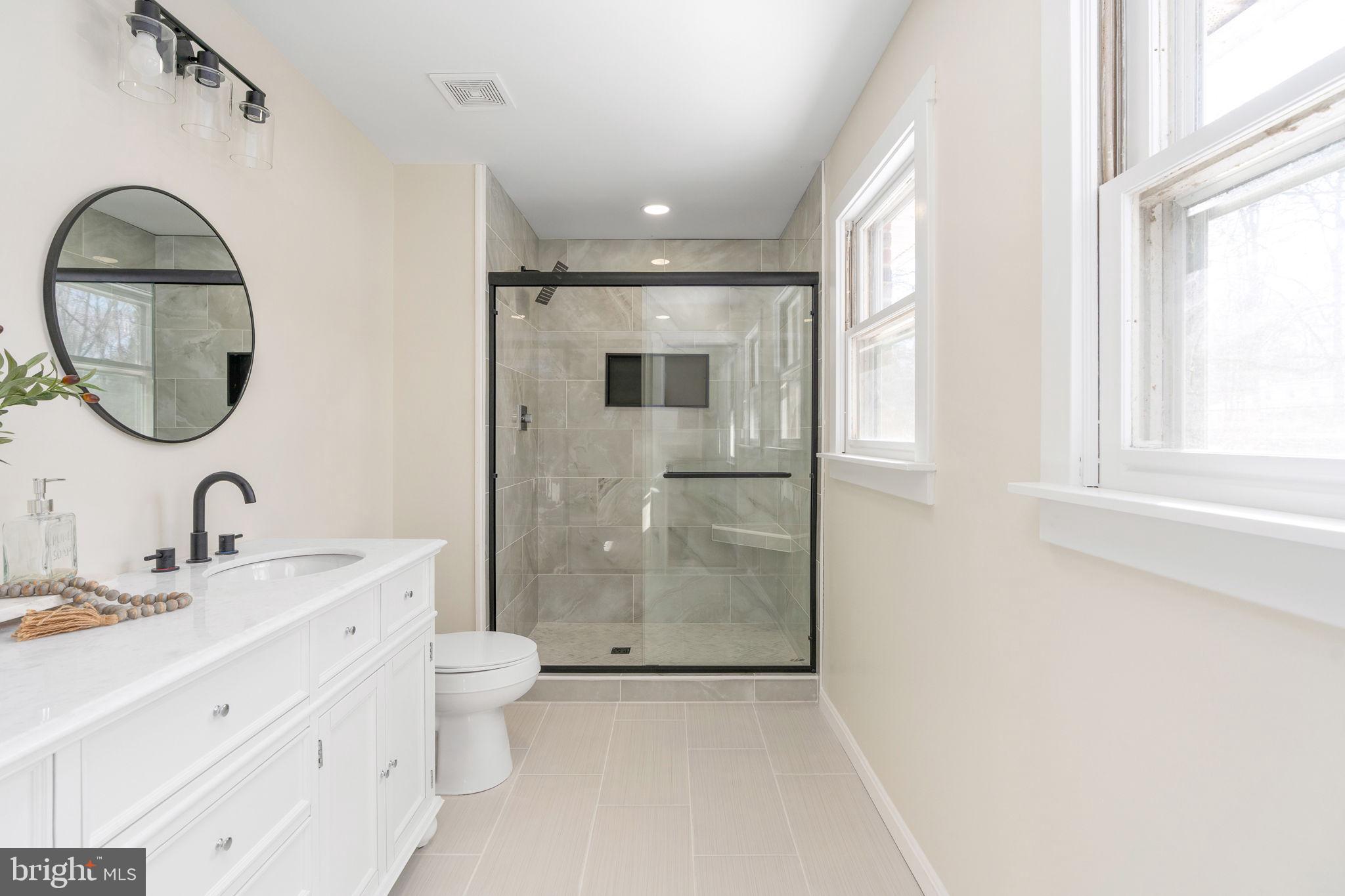 3234 RIVERVIEW DRIVE