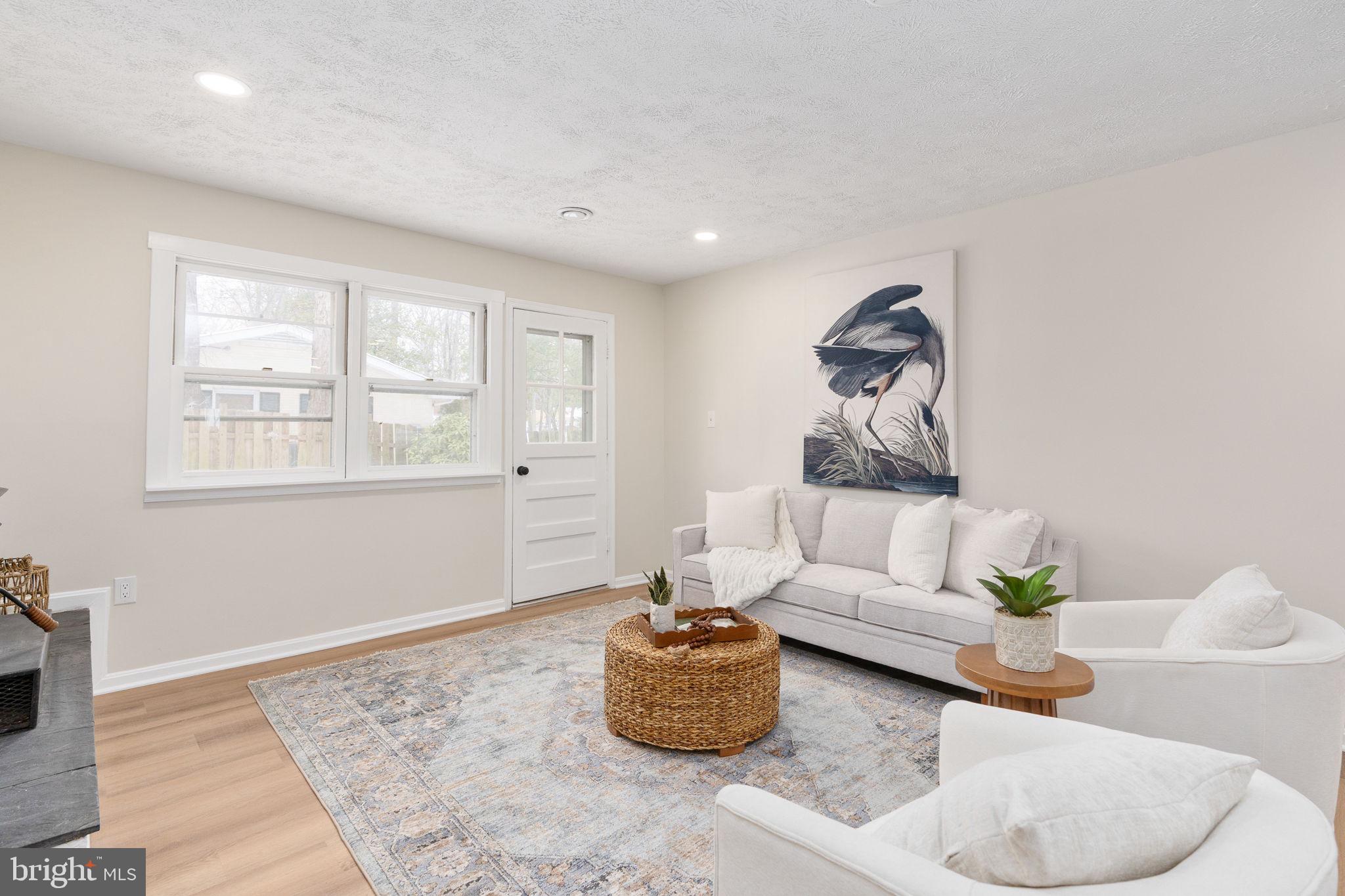 3234 RIVERVIEW DRIVE