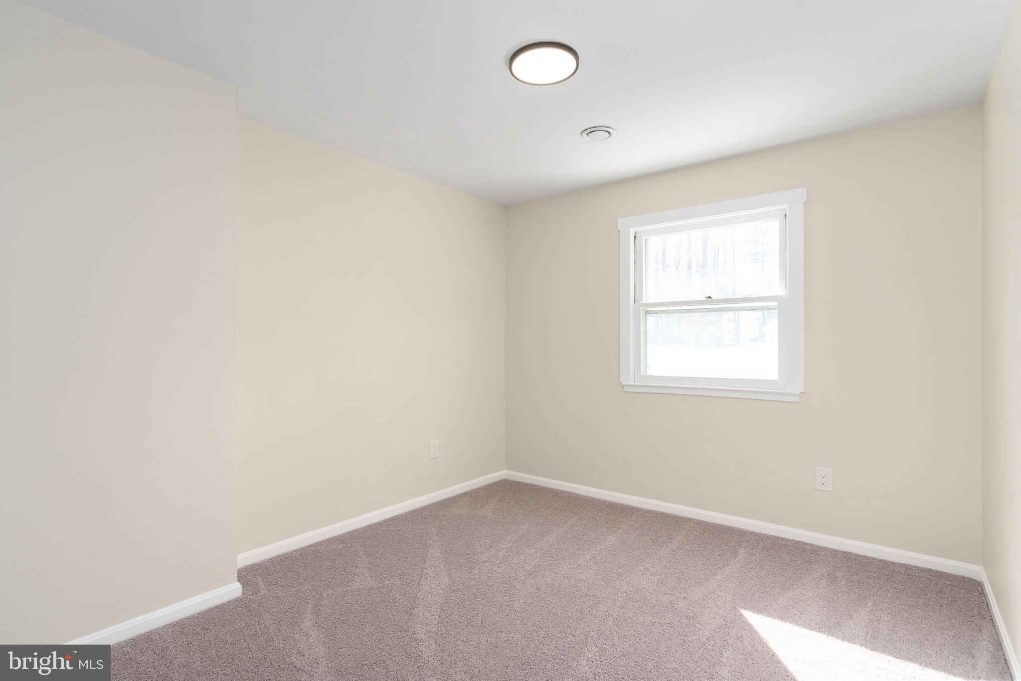 3234 RIVERVIEW DRIVE