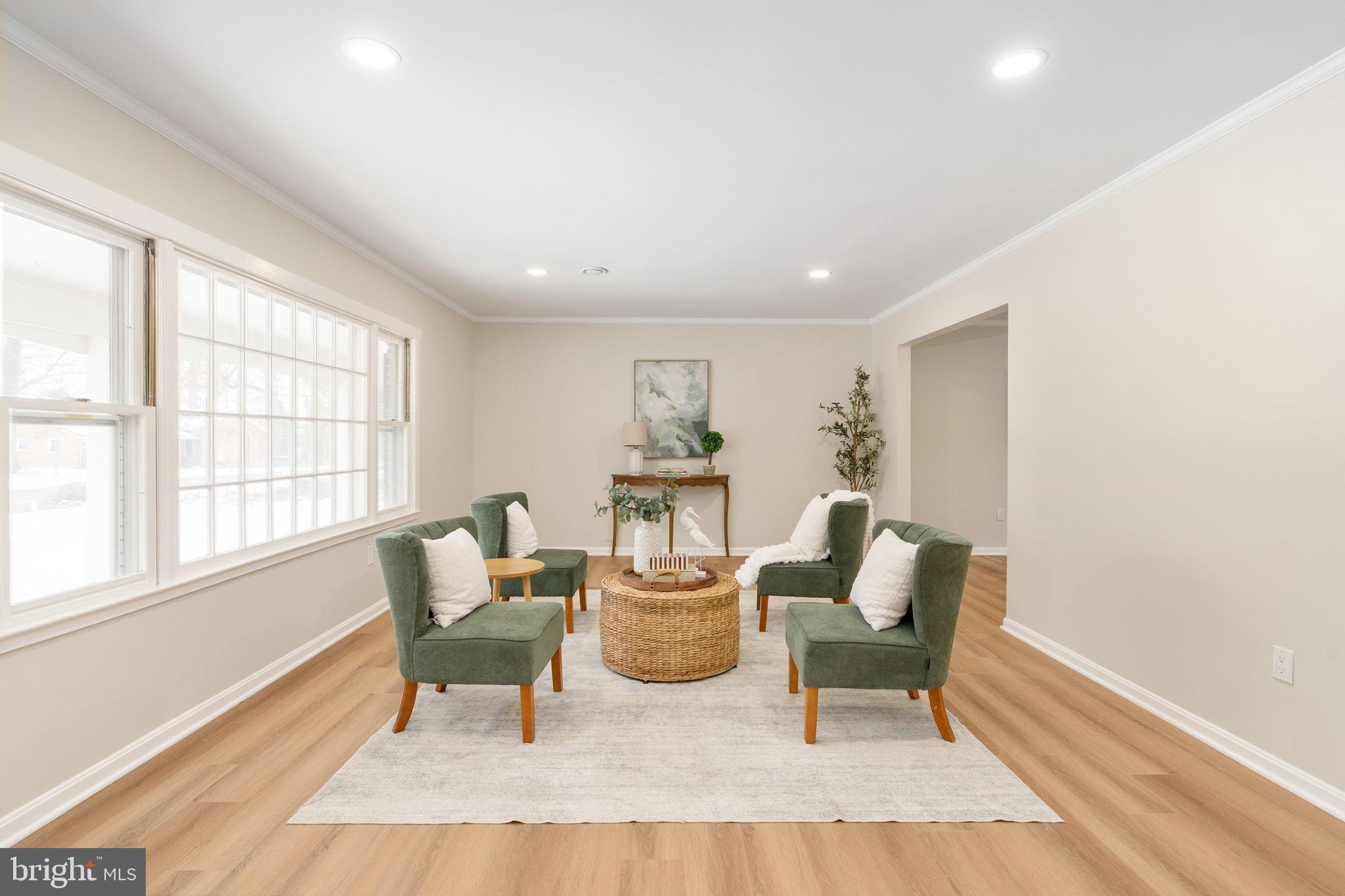 3234 RIVERVIEW DRIVE