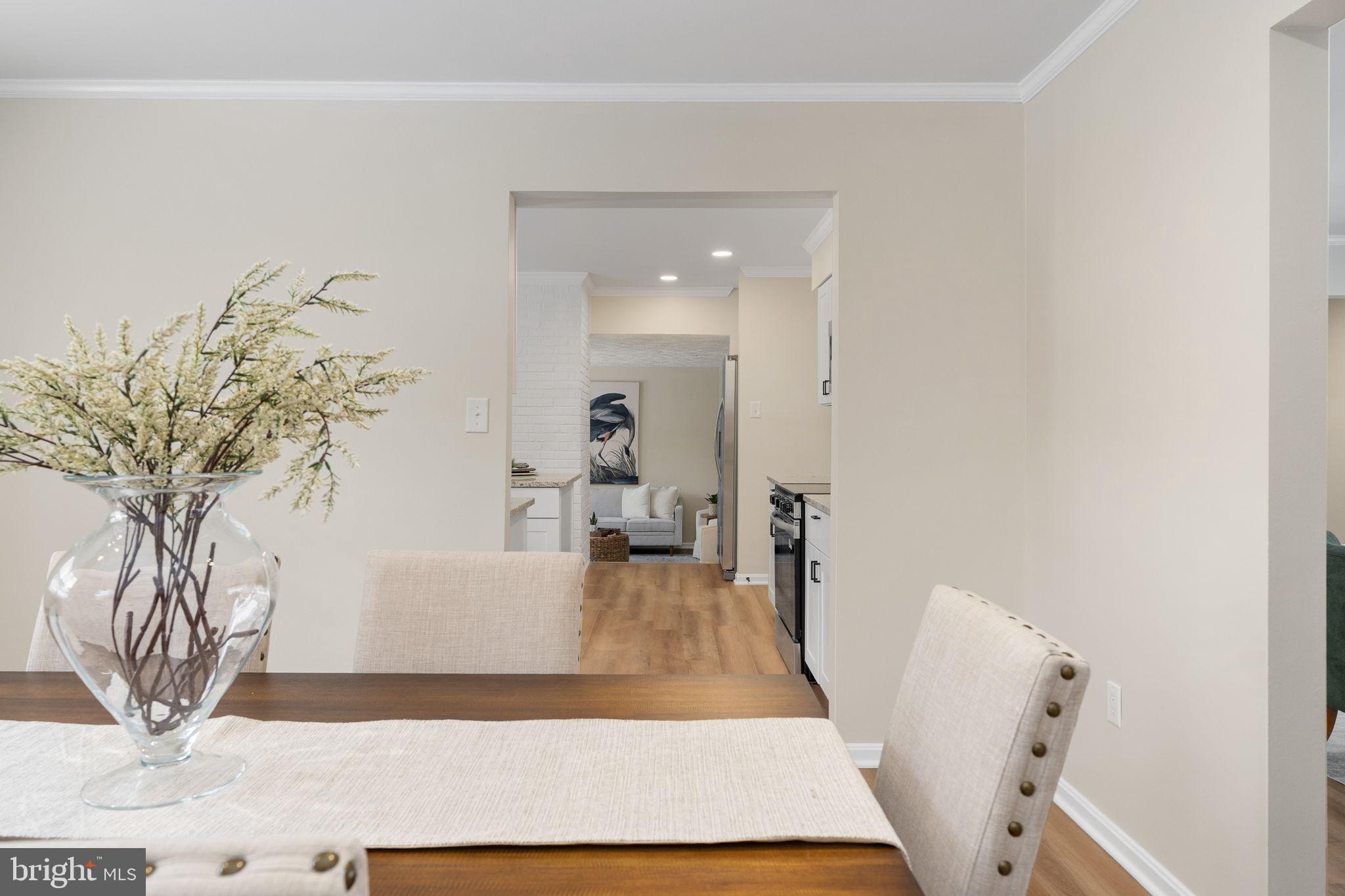 3234 RIVERVIEW DRIVE