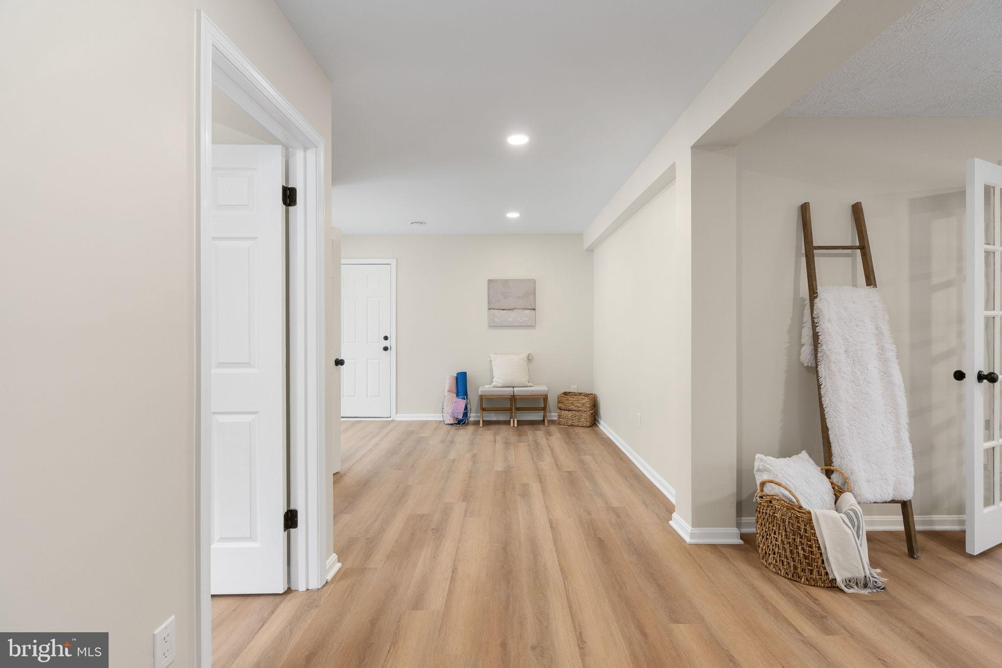 3234 RIVERVIEW DRIVE