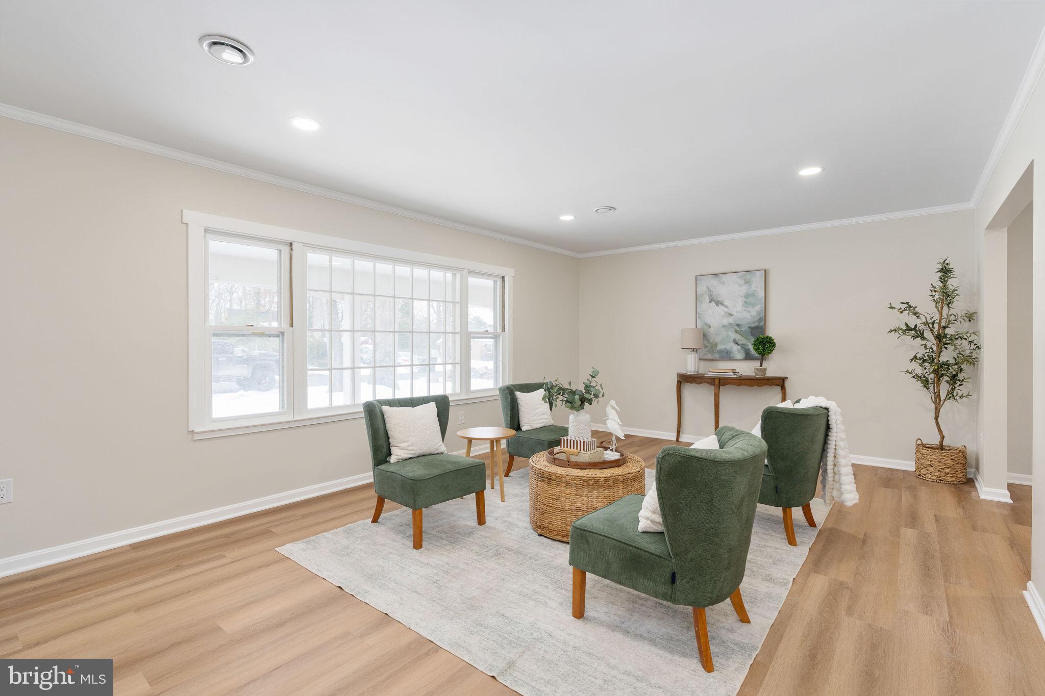 3234 RIVERVIEW DRIVE