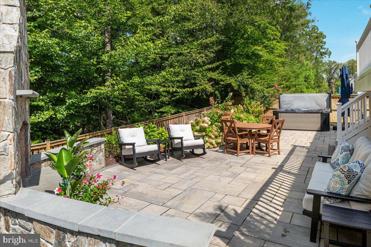 12222 CRANFORD DRIVE