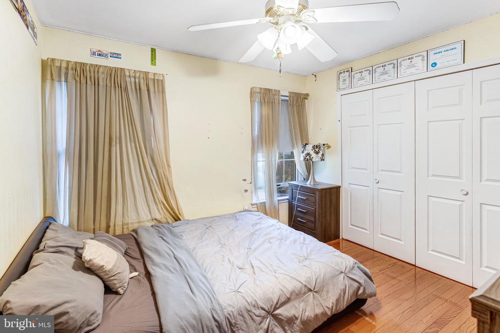 14592 ESTATE DRIVE