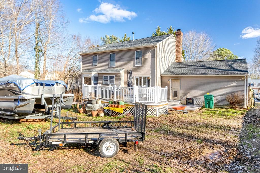 14592 ESTATE DRIVE