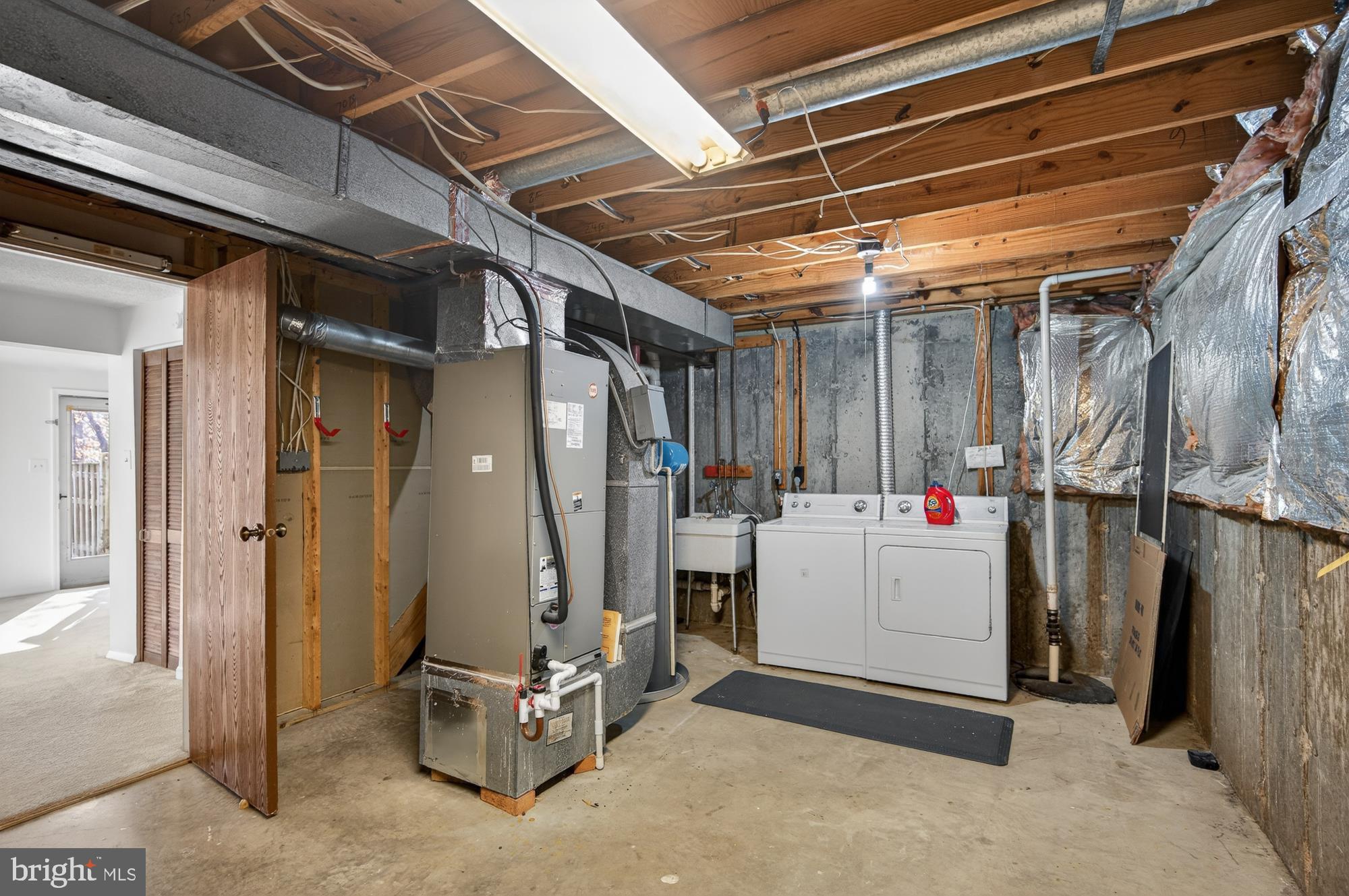 16200 HENDERSON LANE