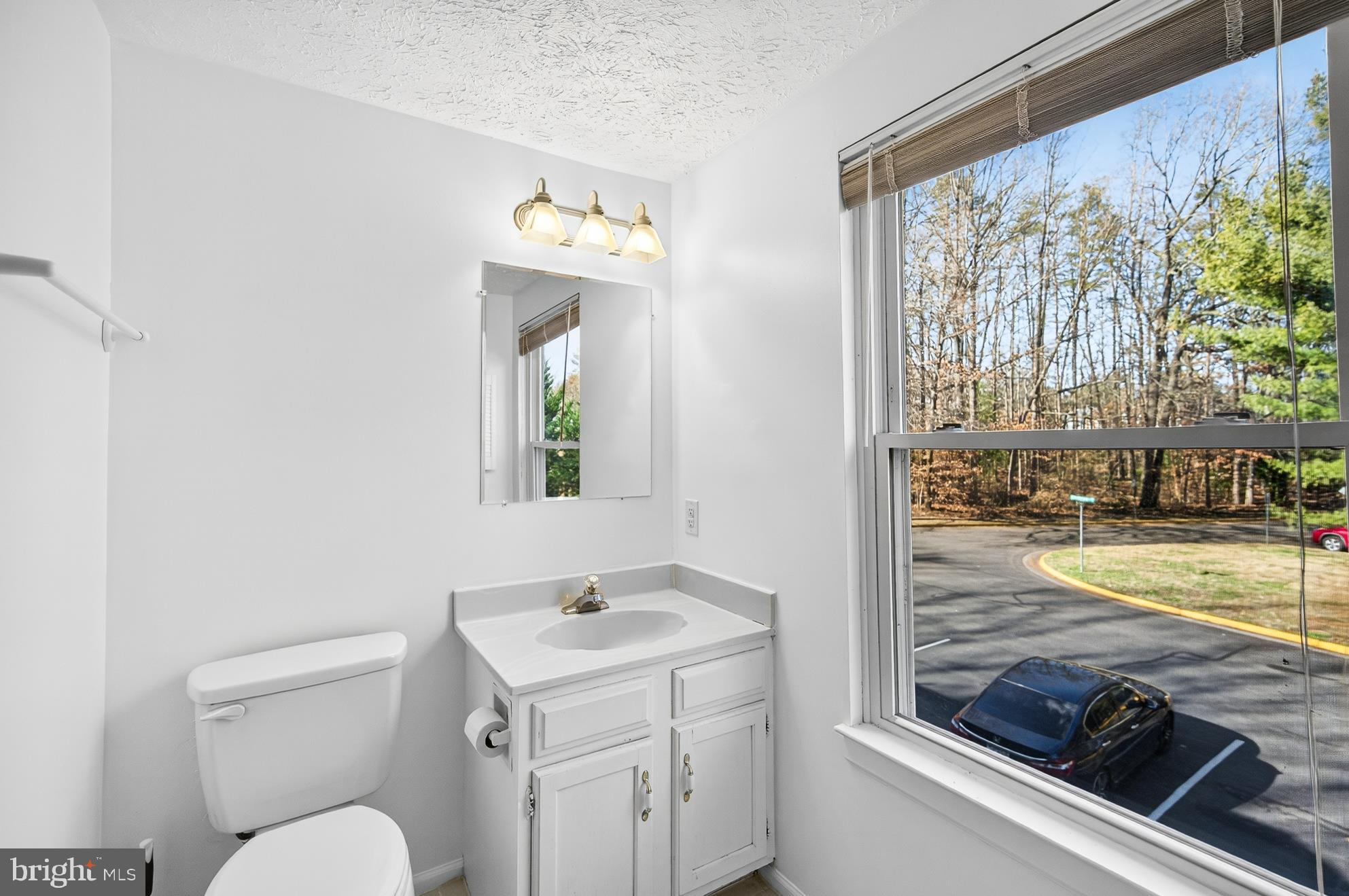 16200 HENDERSON LANE