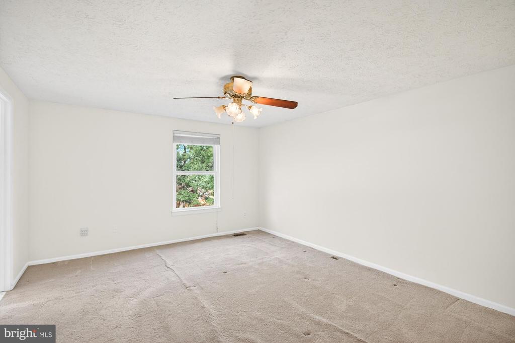 16200 HENDERSON LANE
