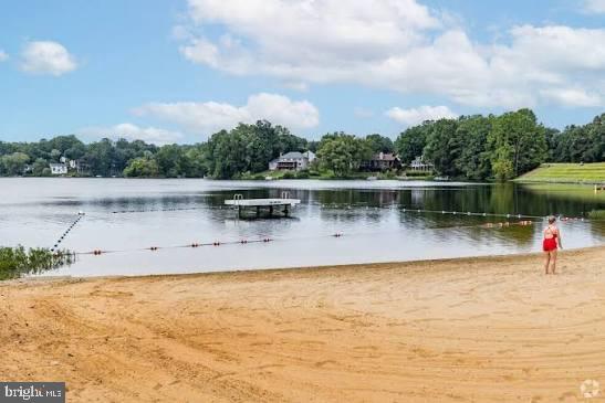 16200 HENDERSON LANE